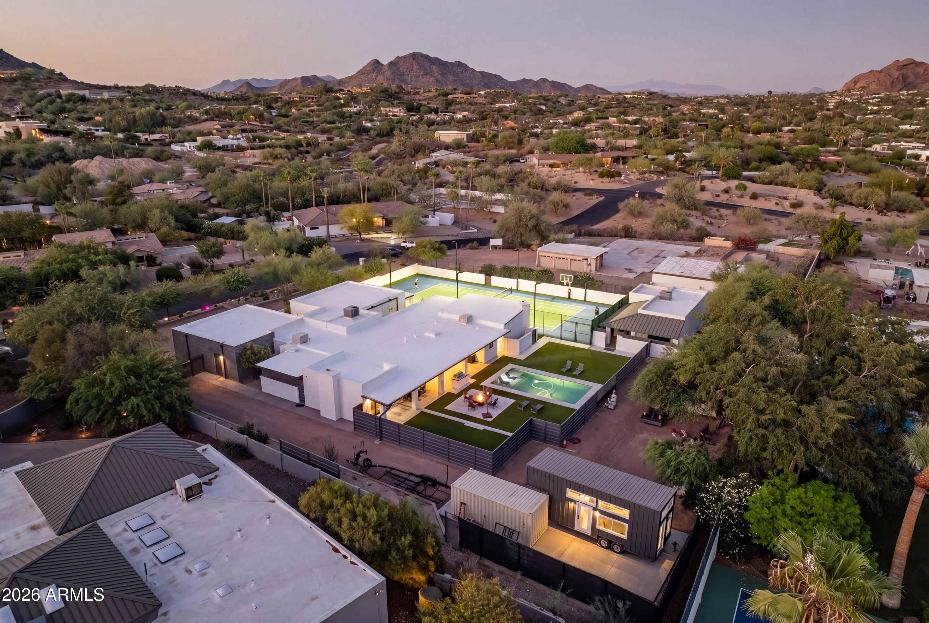 ARROYO HEIGHTS - Residential