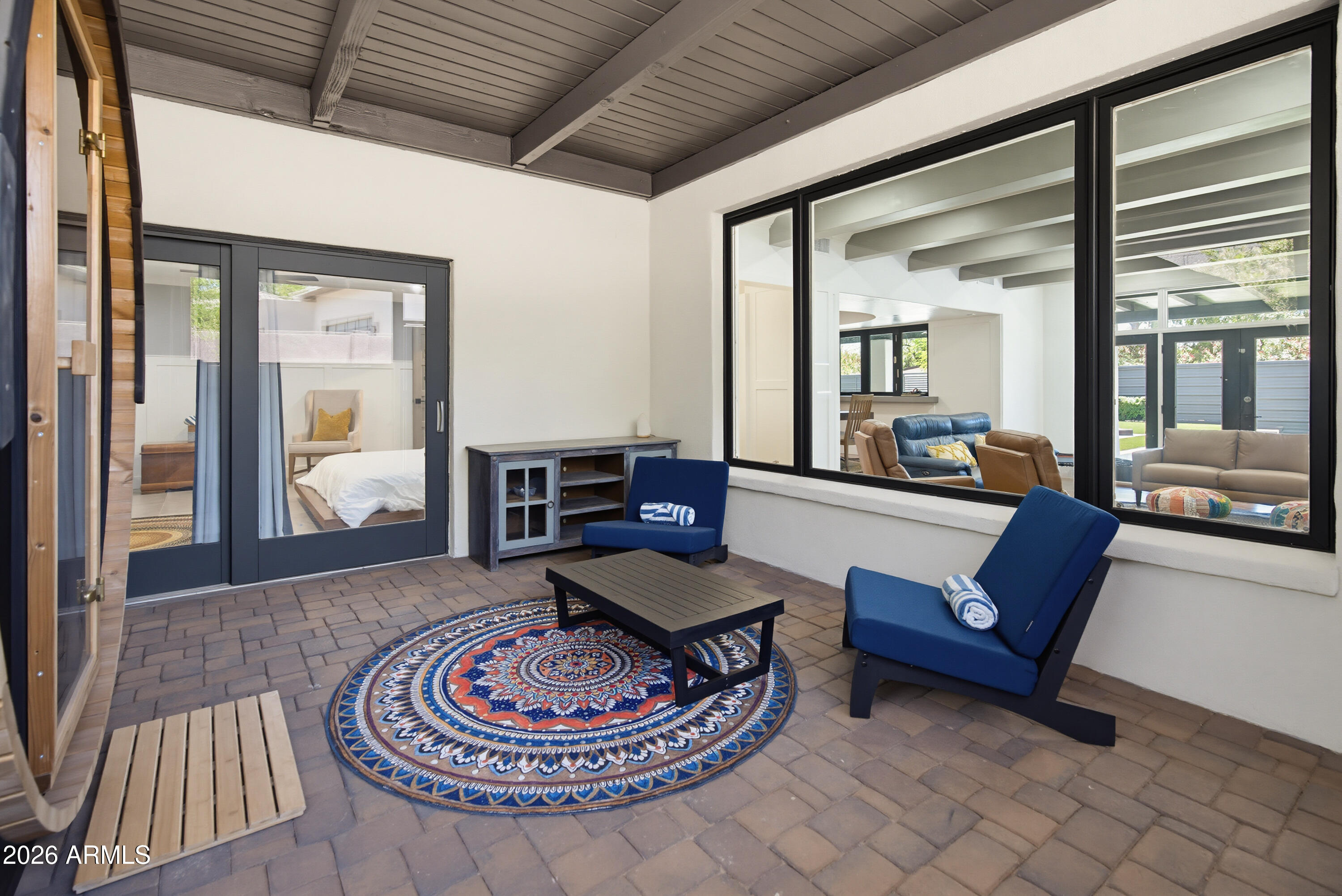 ARROYO HEIGHTS - Residential