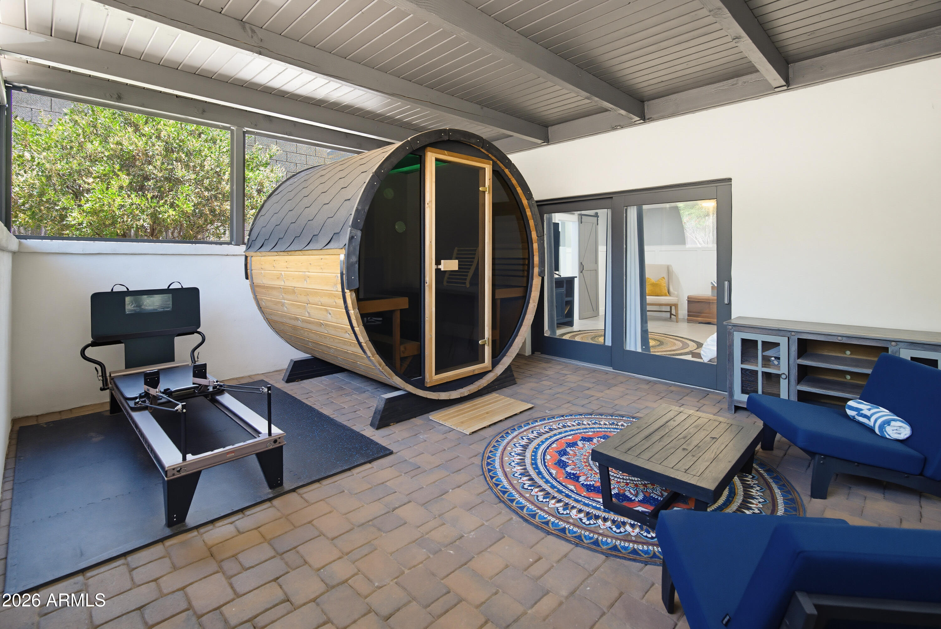 ARROYO HEIGHTS - Residential