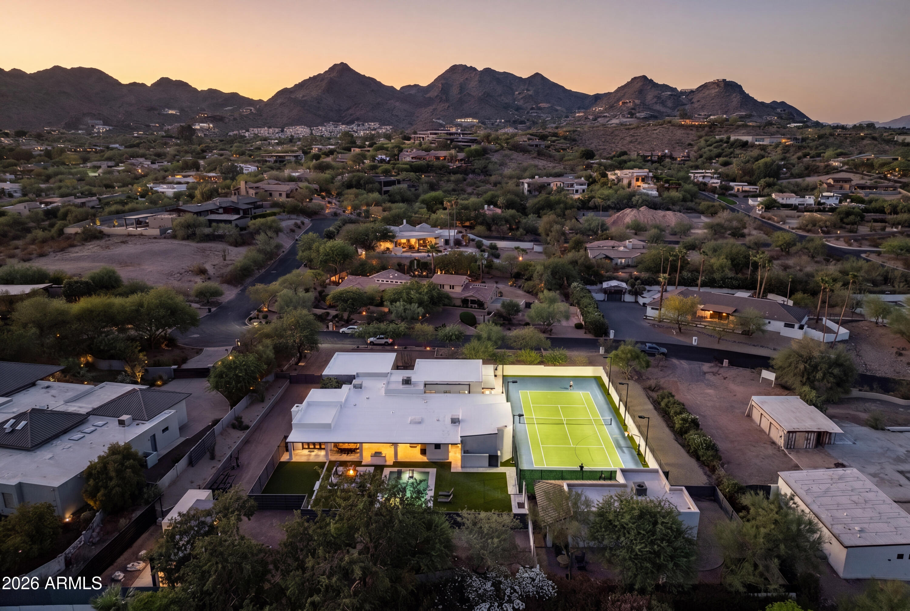 ARROYO HEIGHTS - Residential
