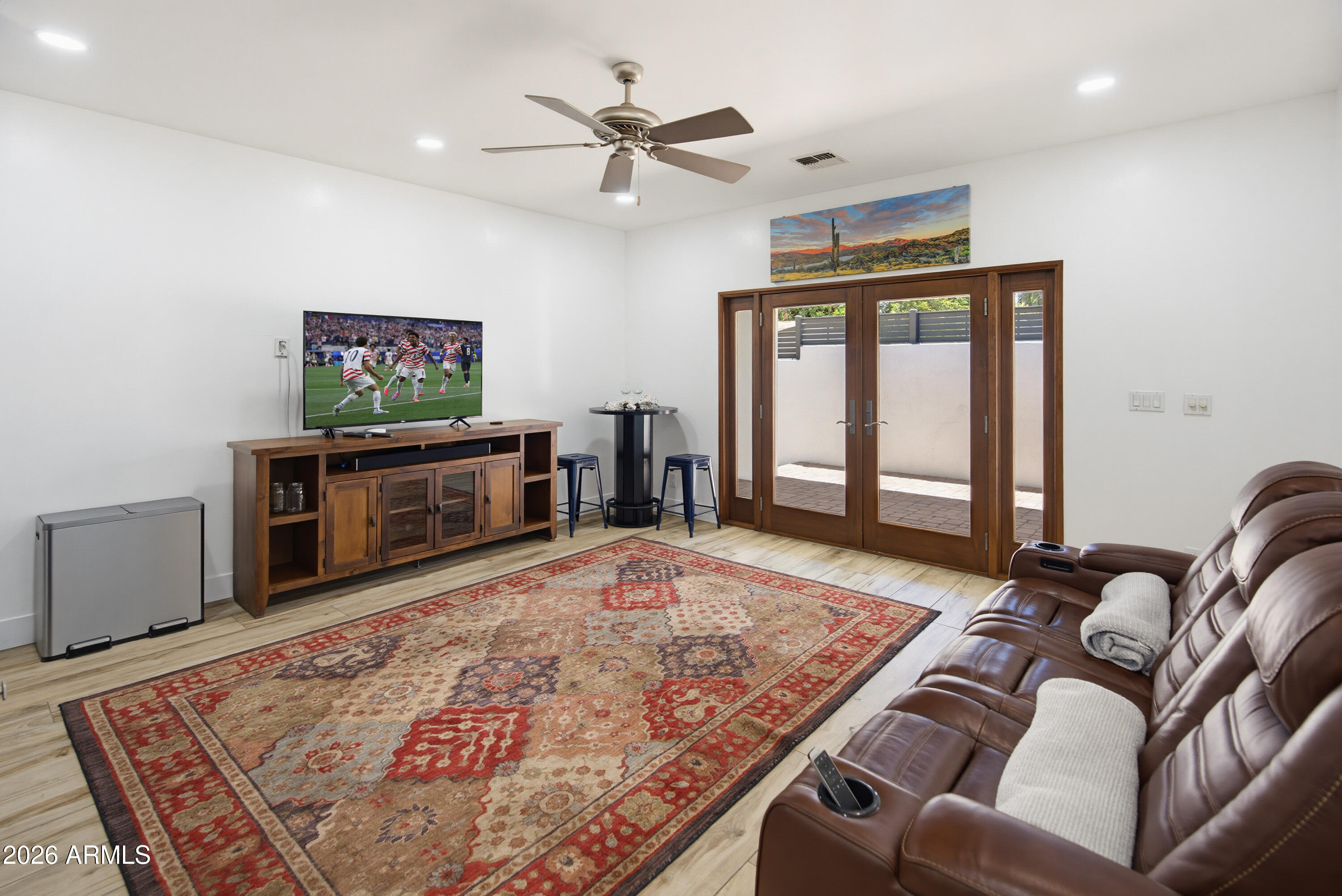 ARROYO HEIGHTS - Residential