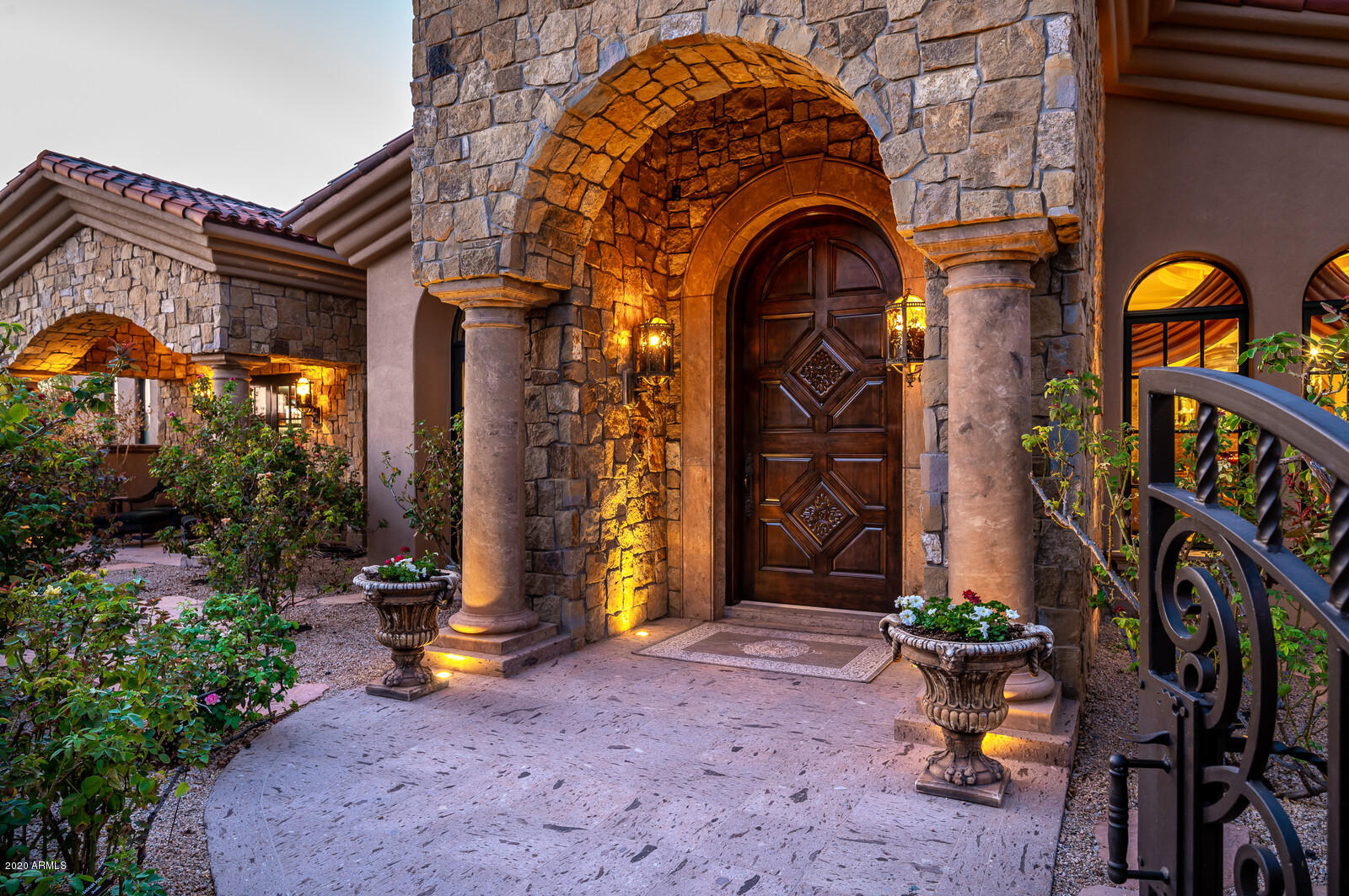 PINNACLE CANYON AT TROON NORTH UNIT 1 - Residential