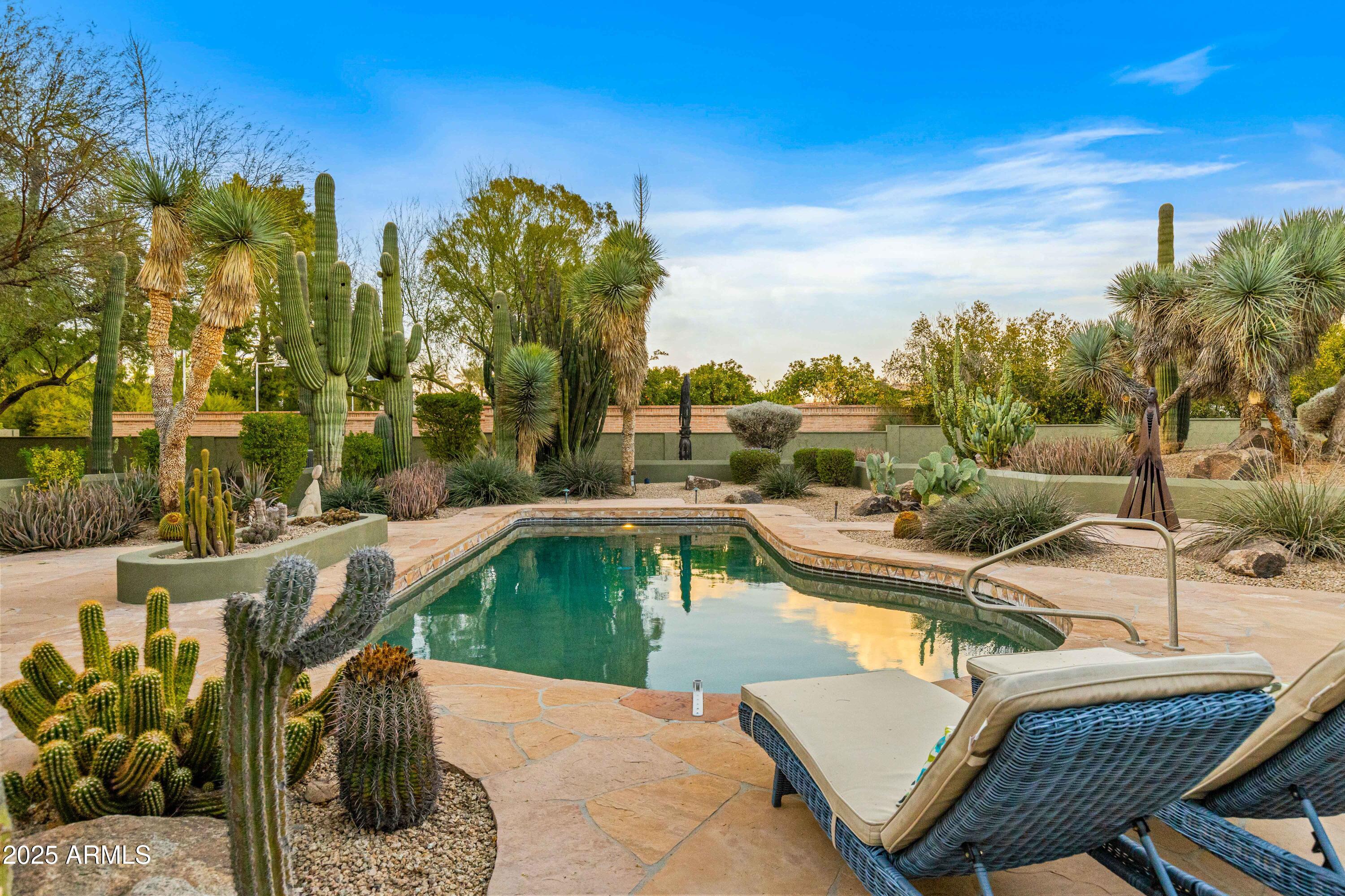 CAMELBACK COUNTRY CLUB ESTATES 5 LOTS 109 THROUGH - Residential
