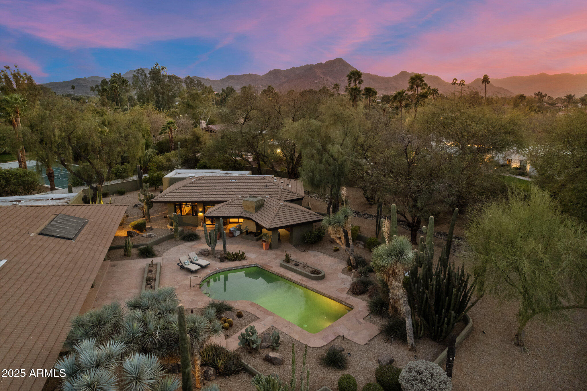 CAMELBACK COUNTRY CLUB ESTATES 5 LOTS 109 THROUGH - Residential