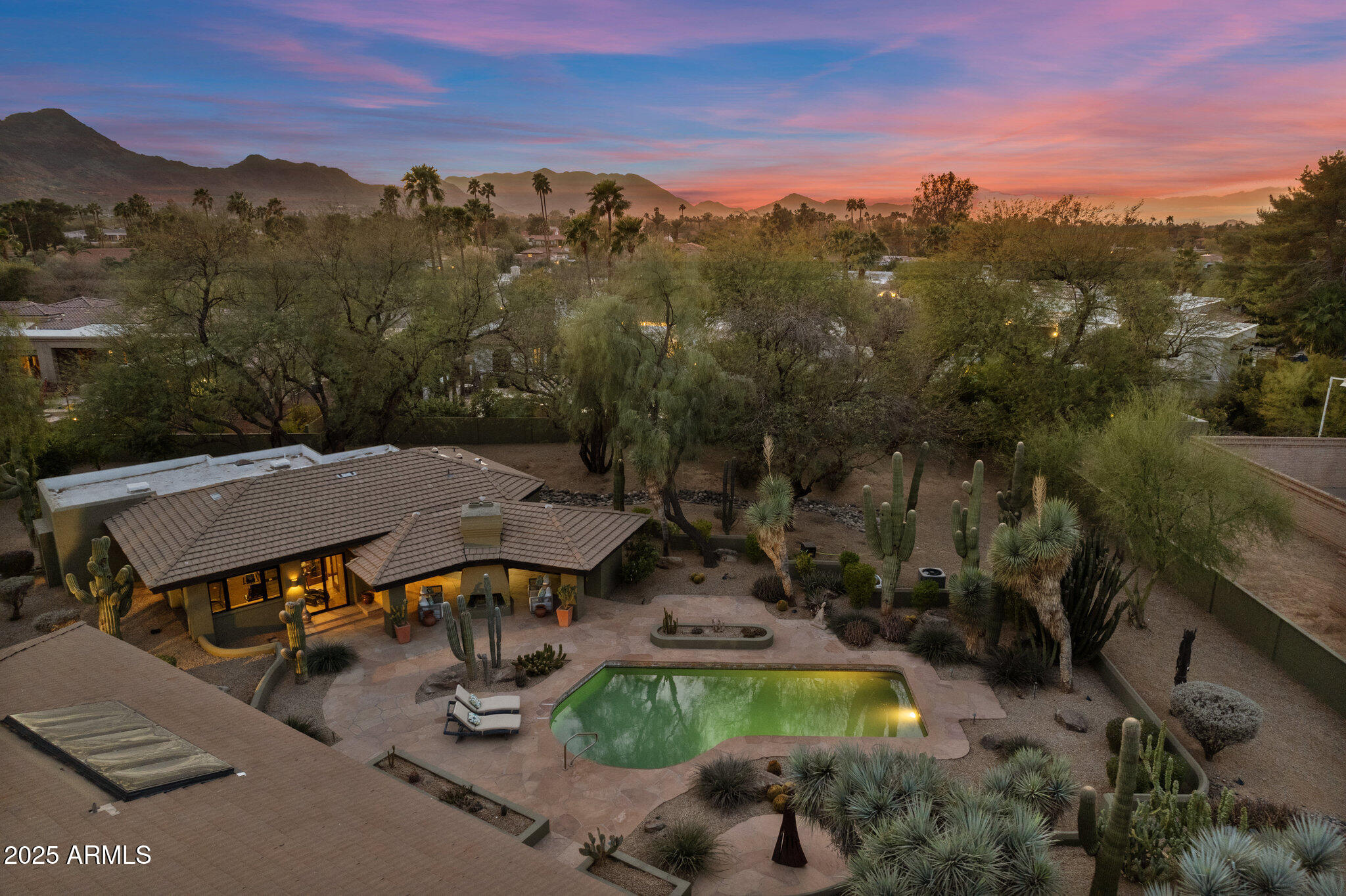 CAMELBACK COUNTRY CLUB ESTATES 5 LOTS 109 THROUGH - Residential