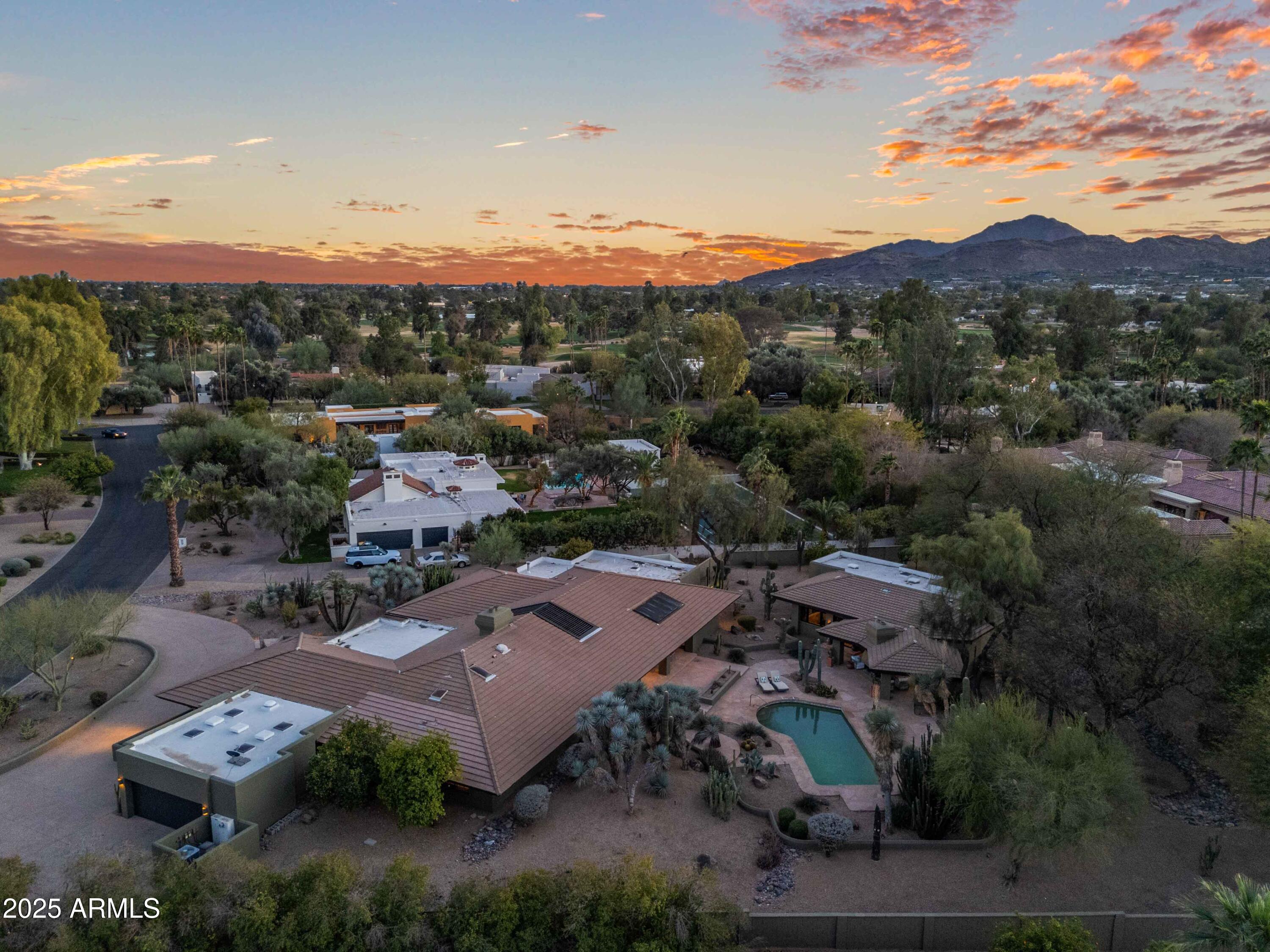 CAMELBACK COUNTRY CLUB ESTATES 5 LOTS 109 THROUGH - Residential