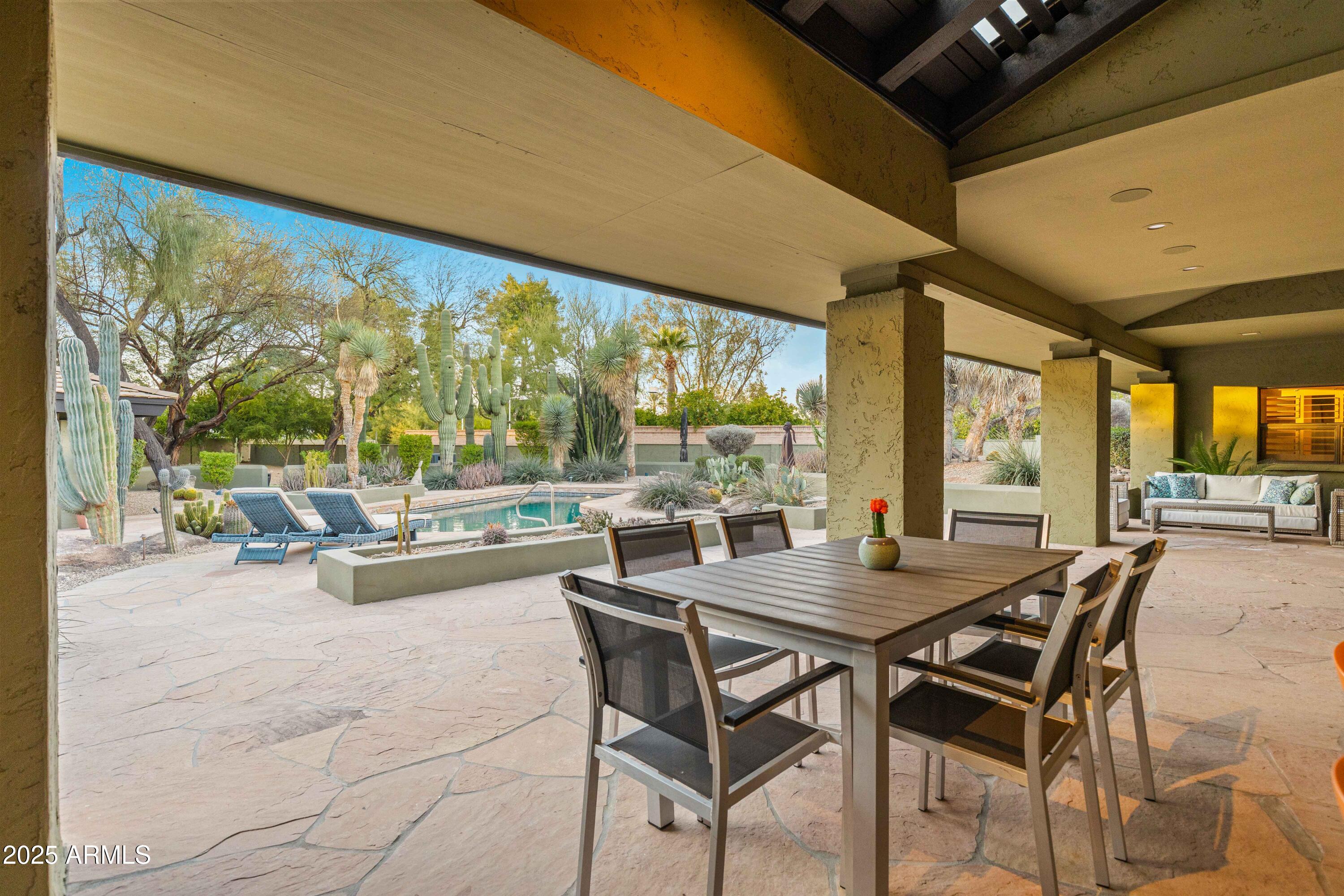 CAMELBACK COUNTRY CLUB ESTATES 5 LOTS 109 THROUGH - Residential
