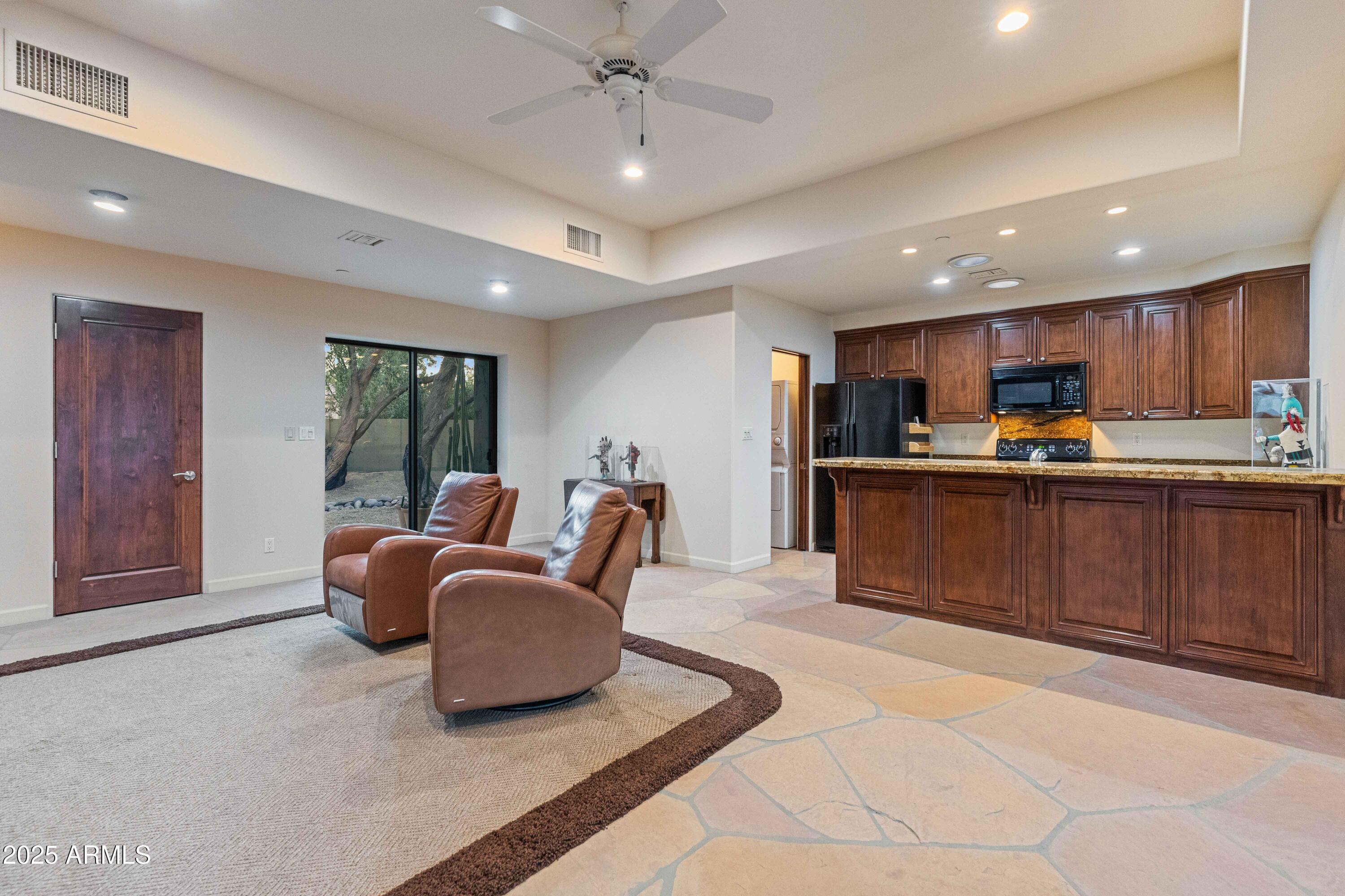 CAMELBACK COUNTRY CLUB ESTATES 5 LOTS 109 THROUGH - Residential