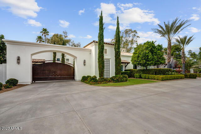 CENTURY CLUB ESTATES - Residential