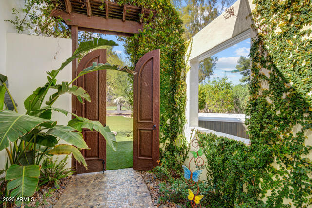 CENTURY CLUB ESTATES - Residential
