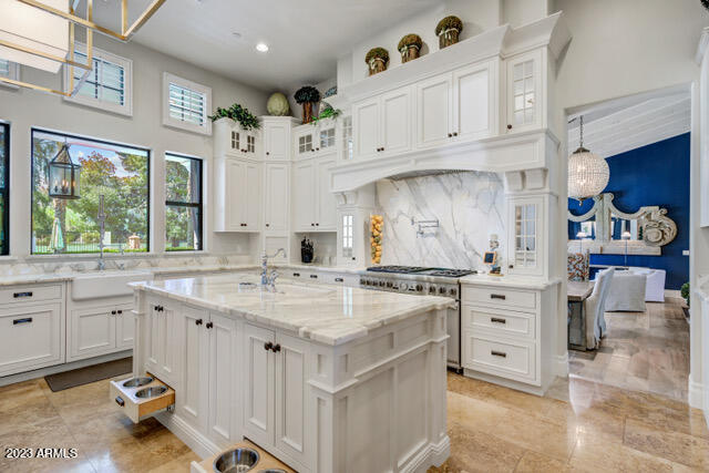 CENTURY CLUB ESTATES - Residential