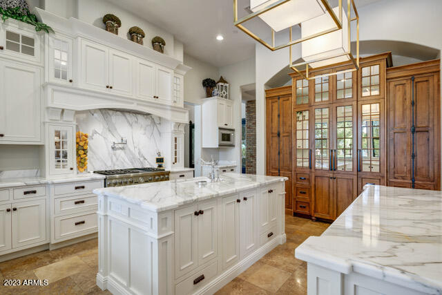 CENTURY CLUB ESTATES - Residential