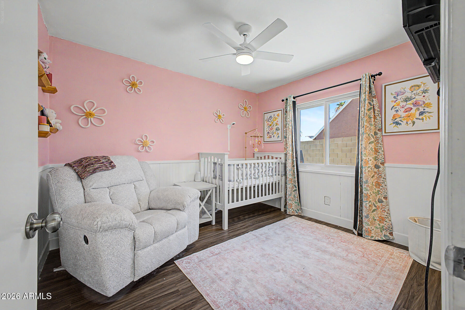 COUNTRY PLACE - Residential
