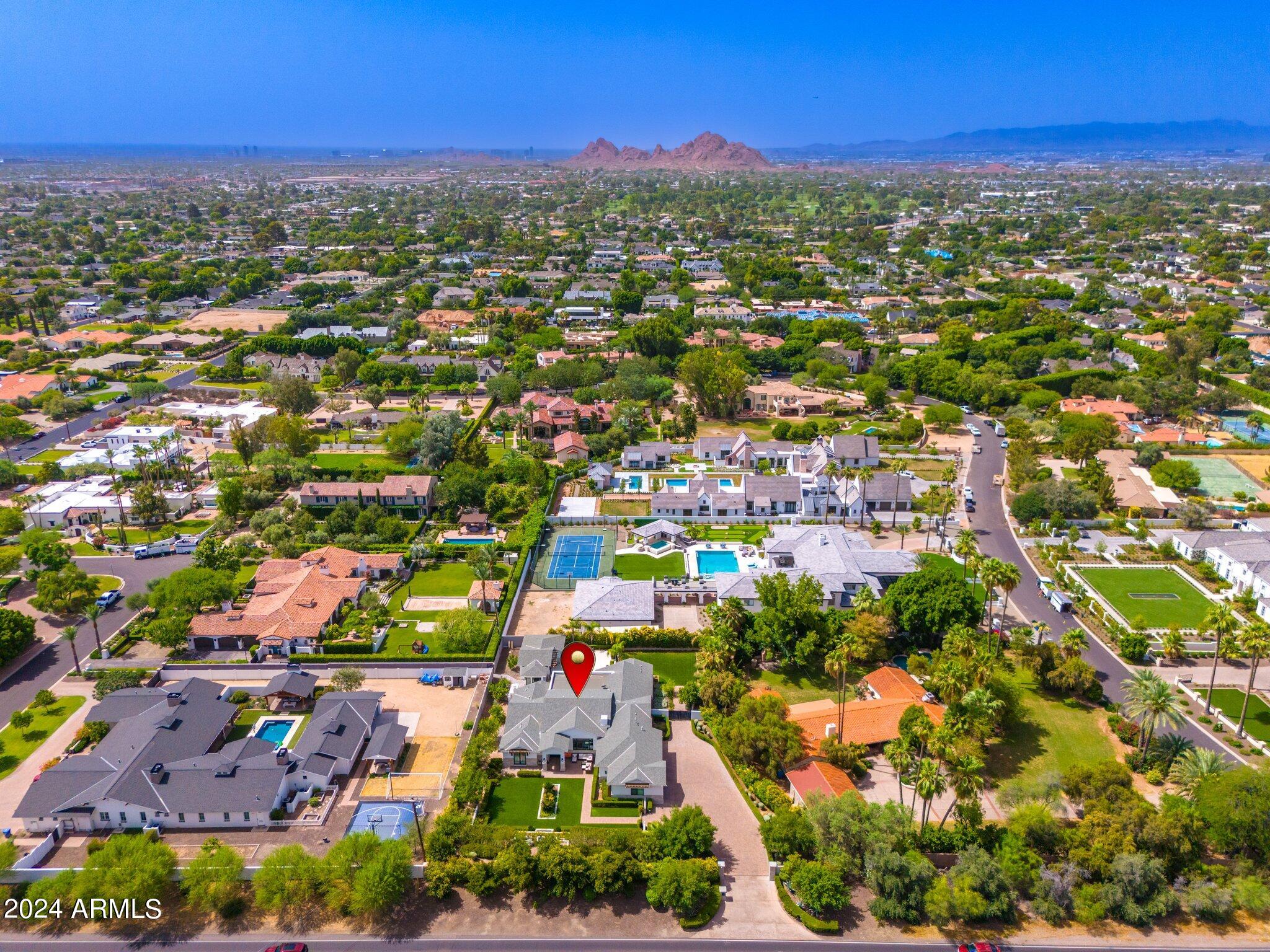 ARCADIA MANORS - Residential