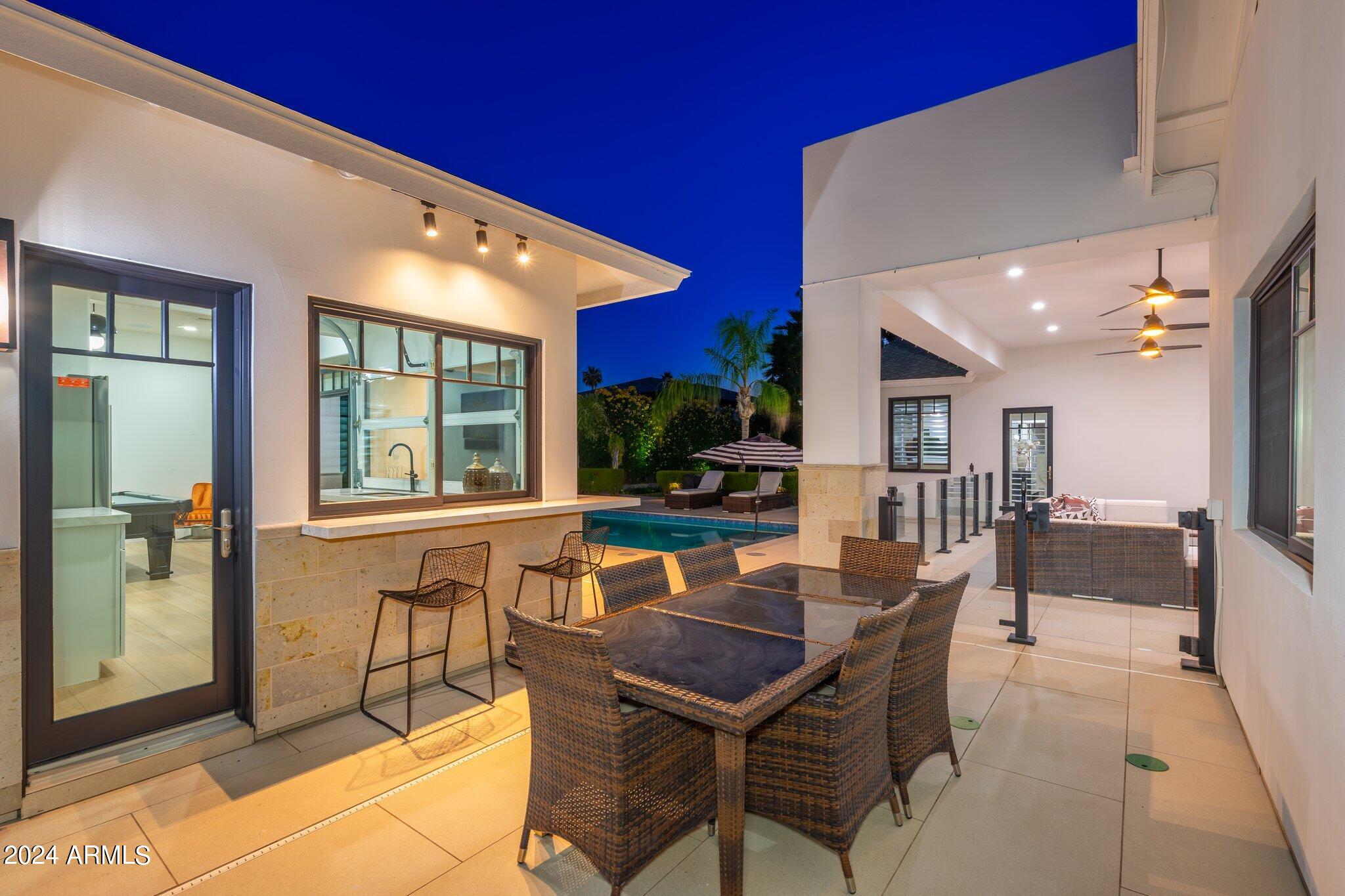 ARCADIA MANORS - Residential