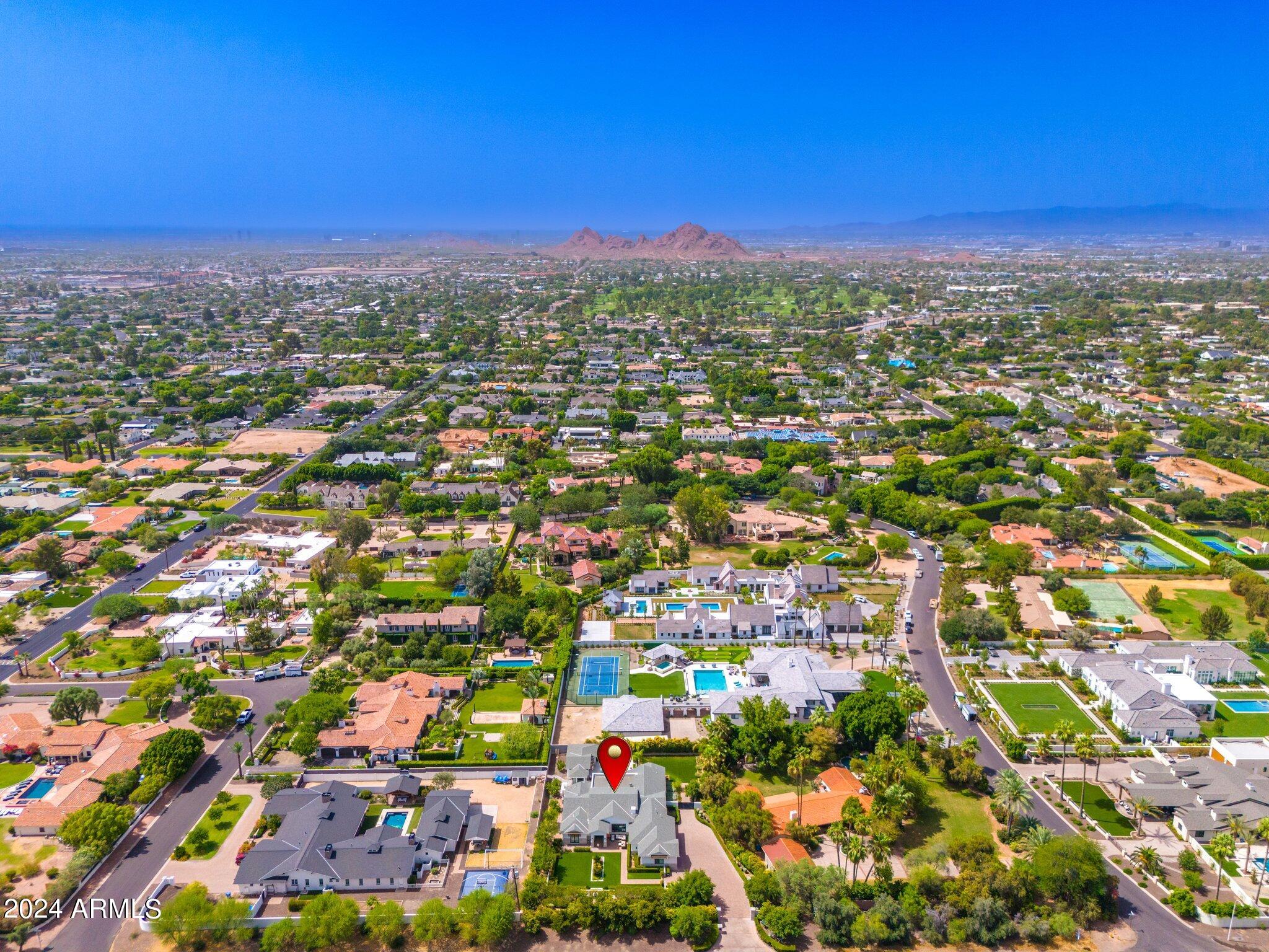 ARCADIA MANORS - Residential
