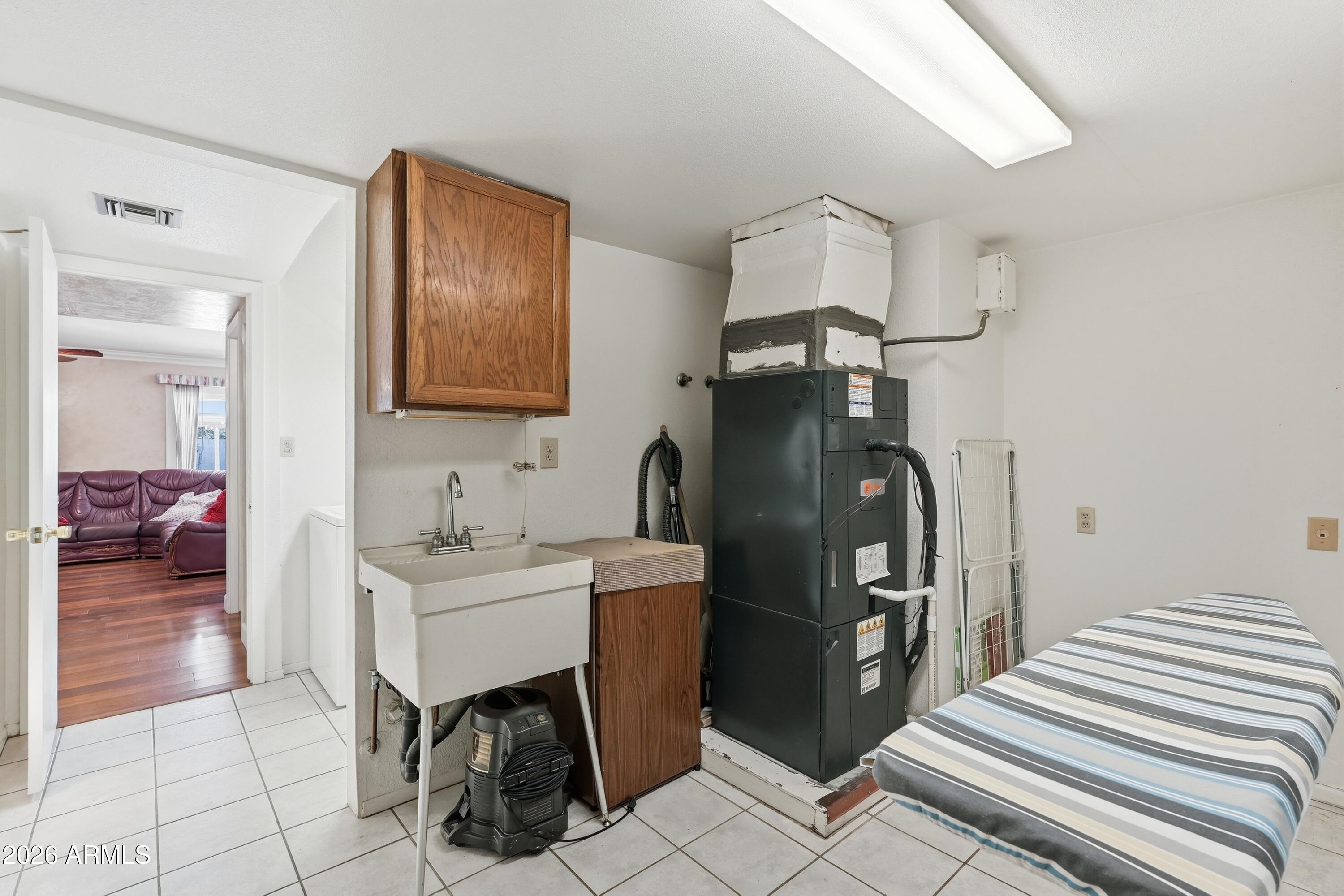 GOLDEN PALMS ESTATES 5 UNIT 3 - Residential