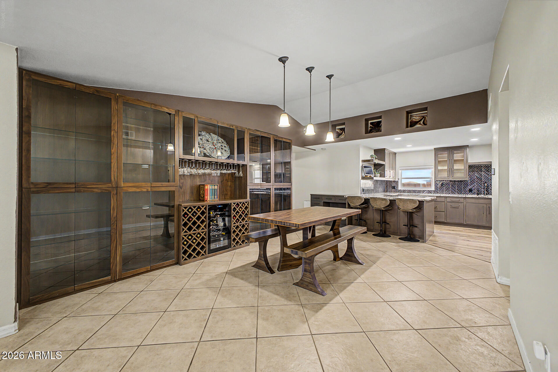 LAKESIDE AT ARROWHEAD - Residential
