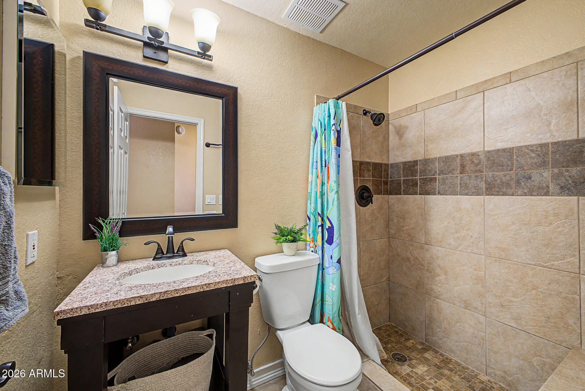 LAKESIDE AT ARROWHEAD - Residential