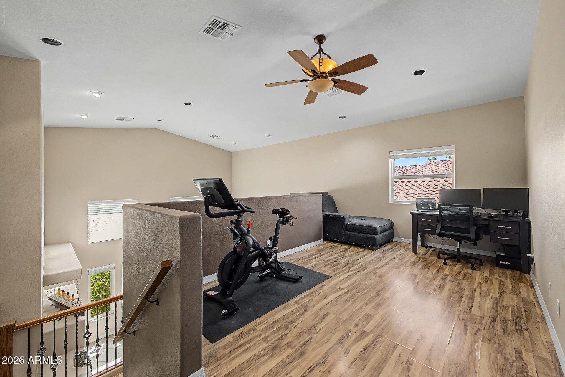 LAKESIDE AT ARROWHEAD - Residential