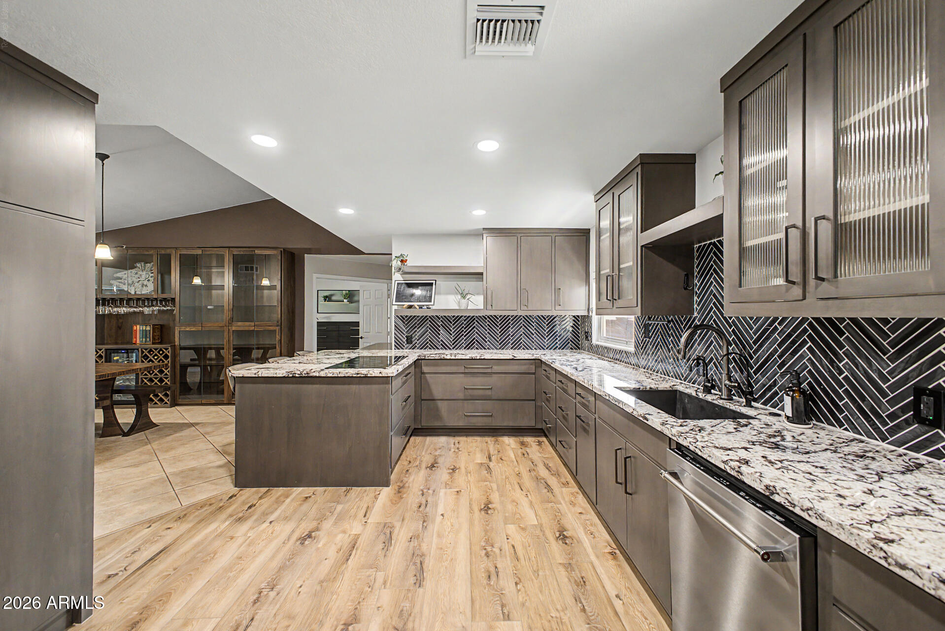 LAKESIDE AT ARROWHEAD - Residential