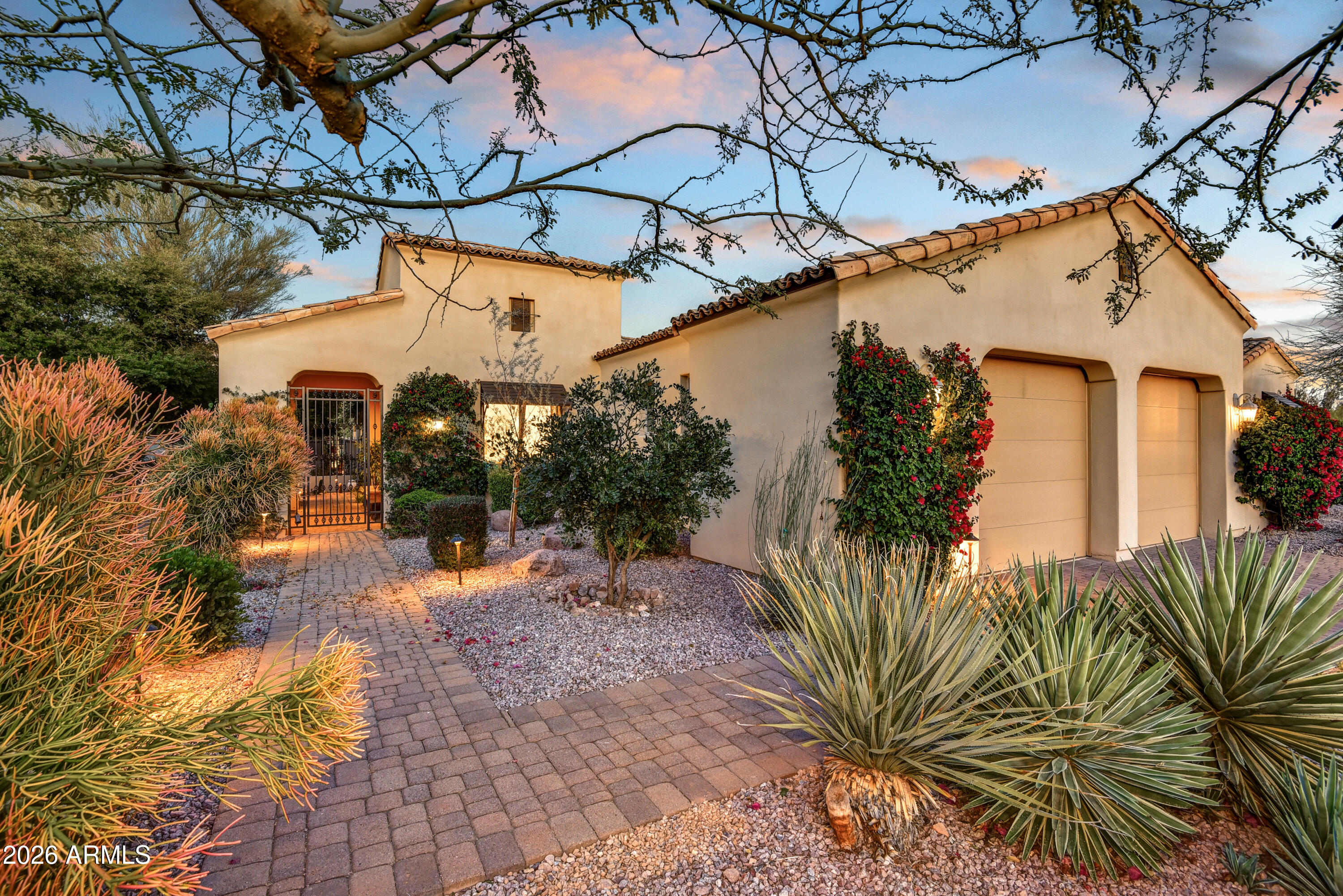 Superstition Mountain - Residential