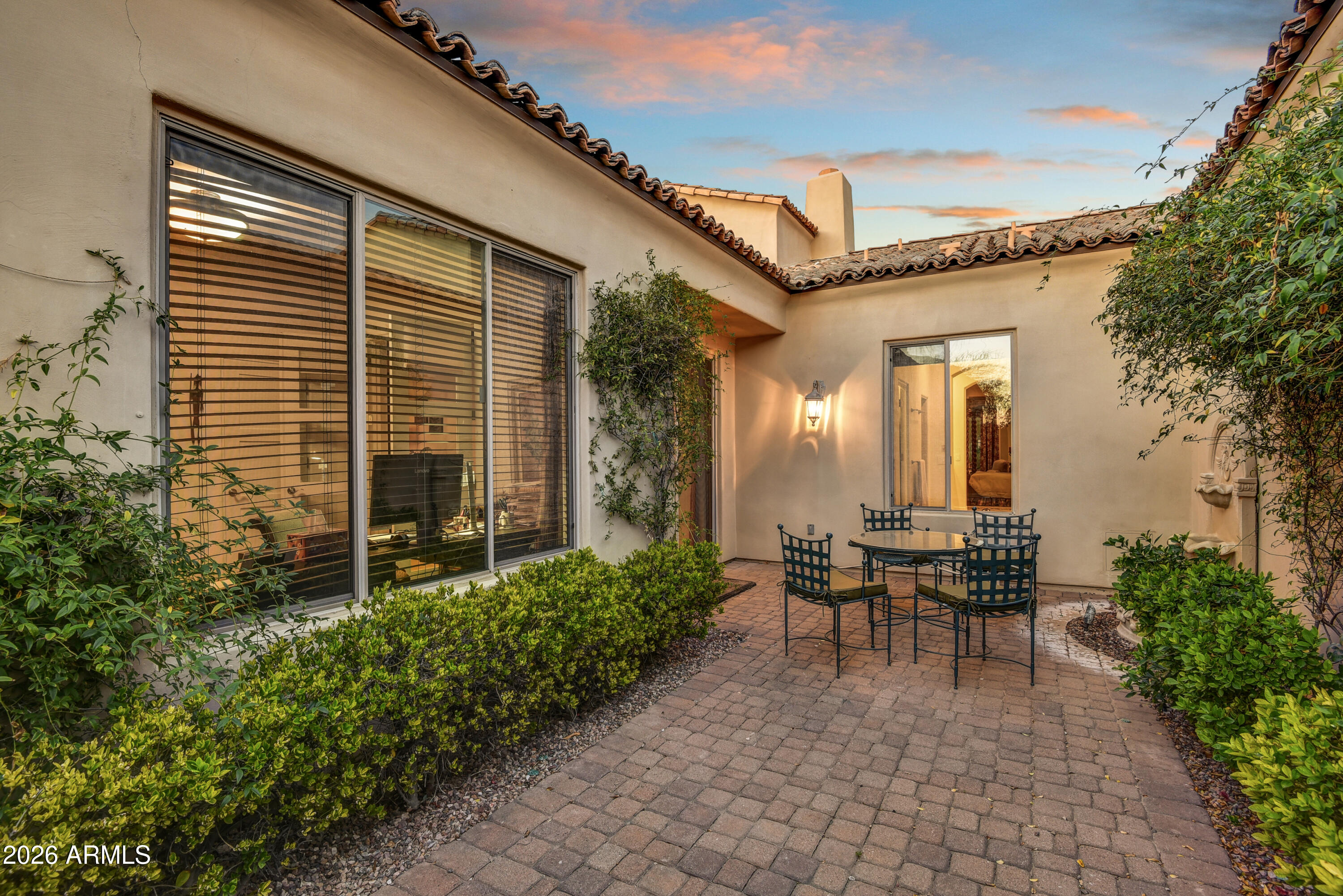 Superstition Mountain - Residential