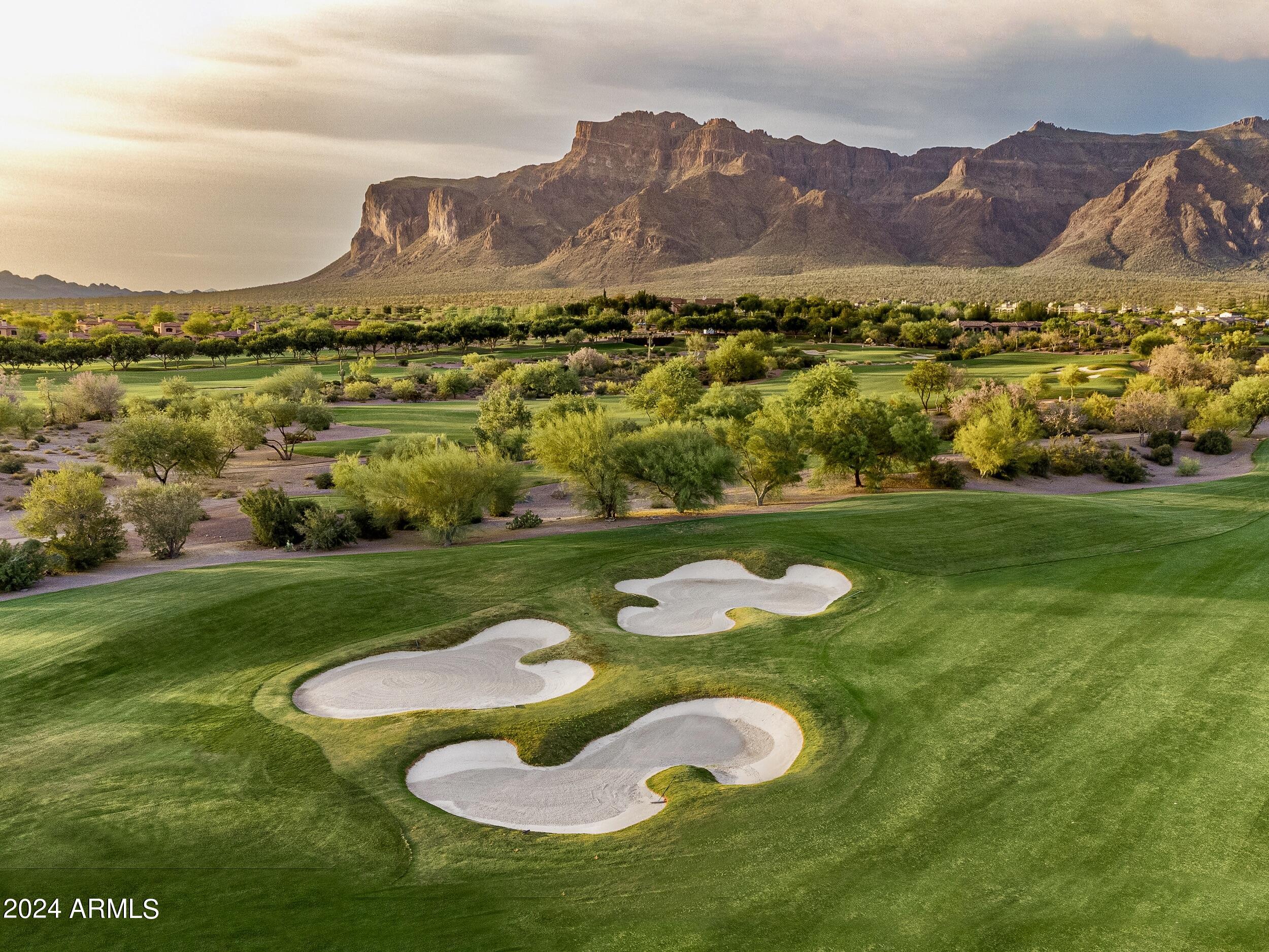 Superstition Mountain - Residential