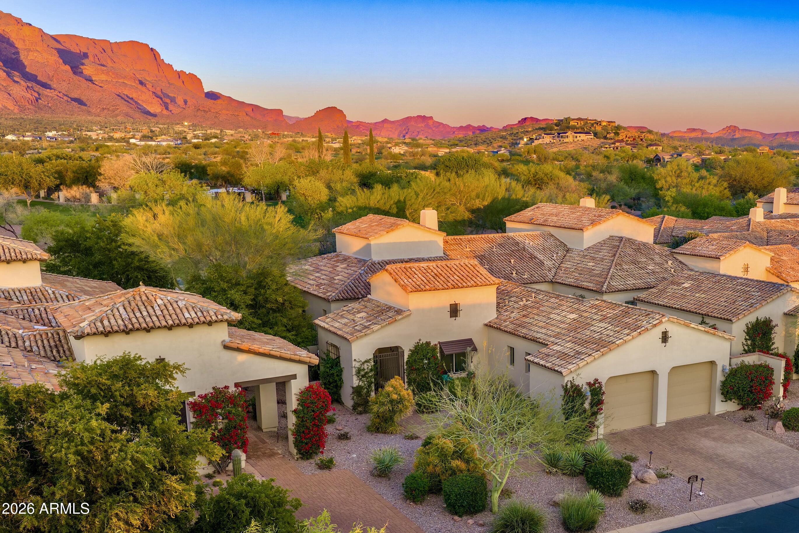 Superstition Mountain - Residential