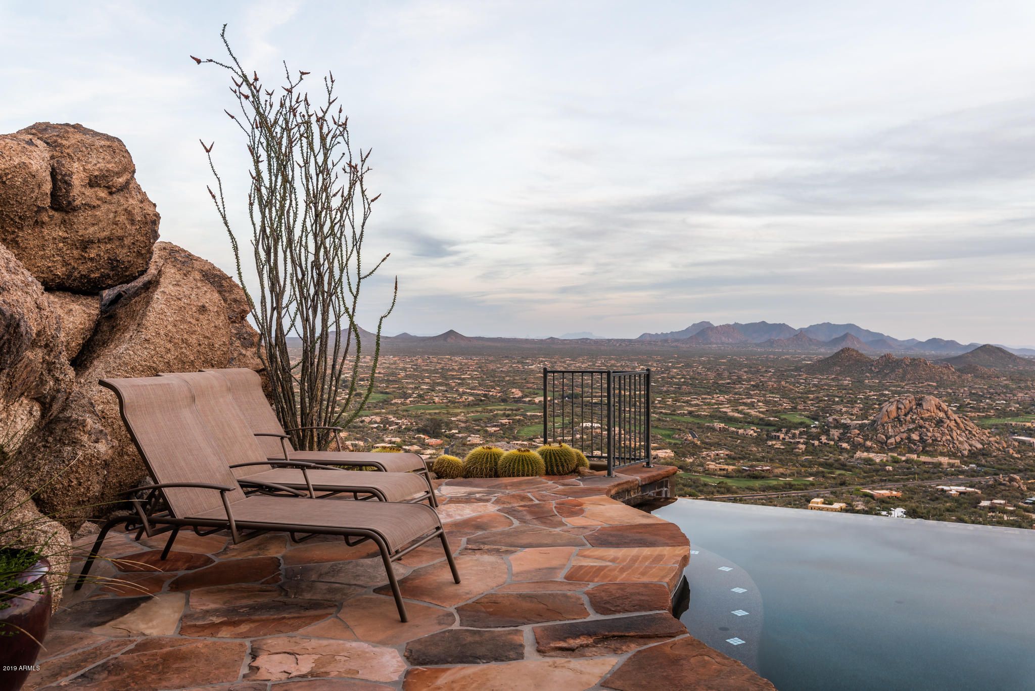 Carefree - Residential