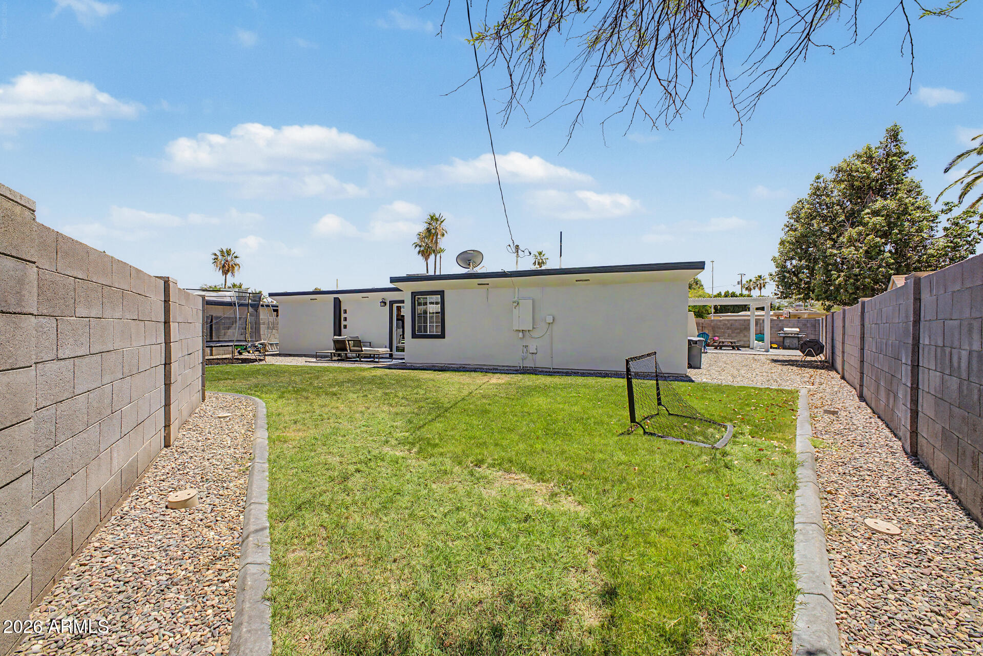 STAR OF PARADISE - Residential