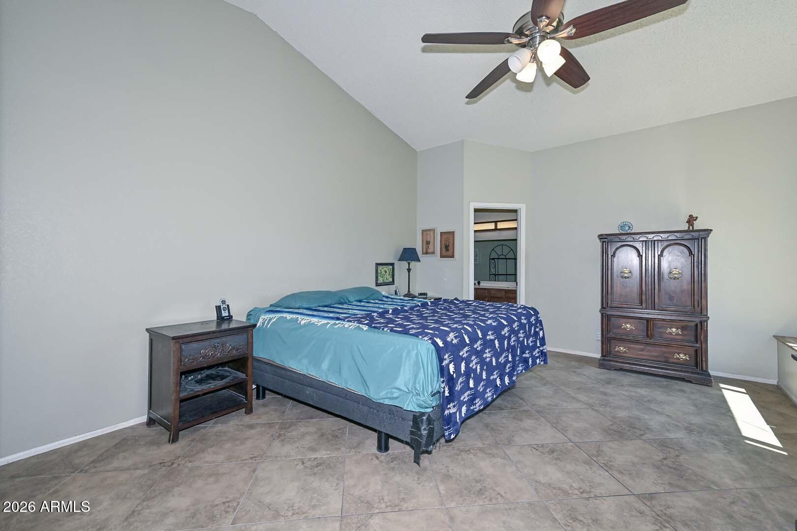 HICKORY SHADOWS UNIT 2 - Residential