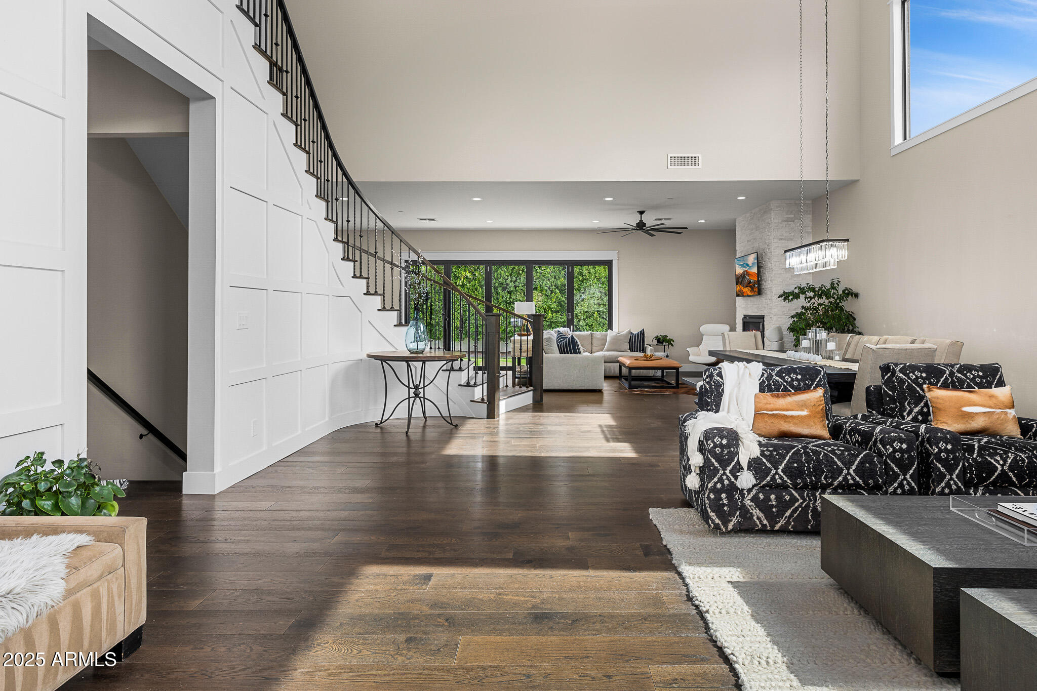 ARGYLE CIRCLE - Residential