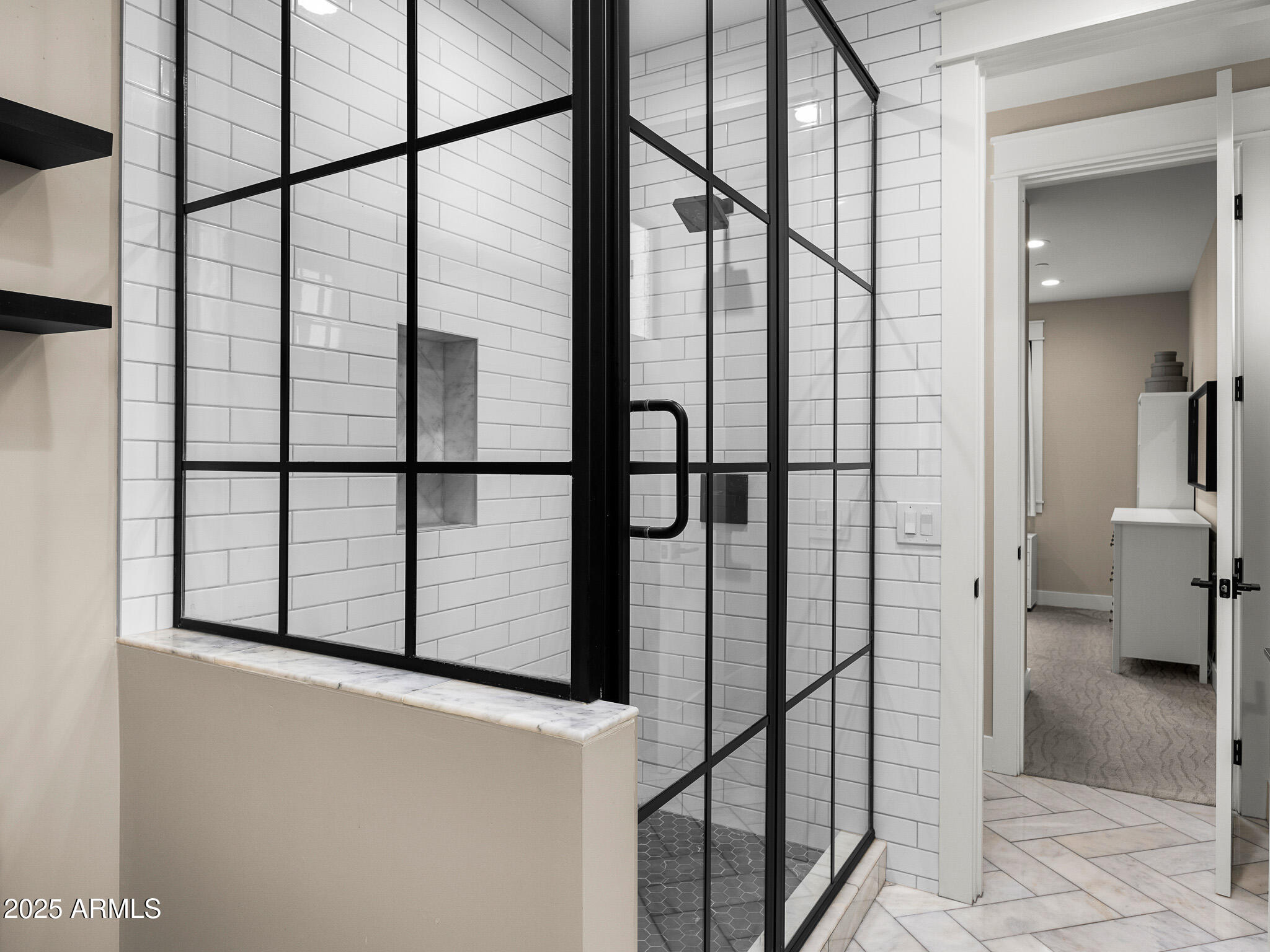 ARGYLE CIRCLE - Residential