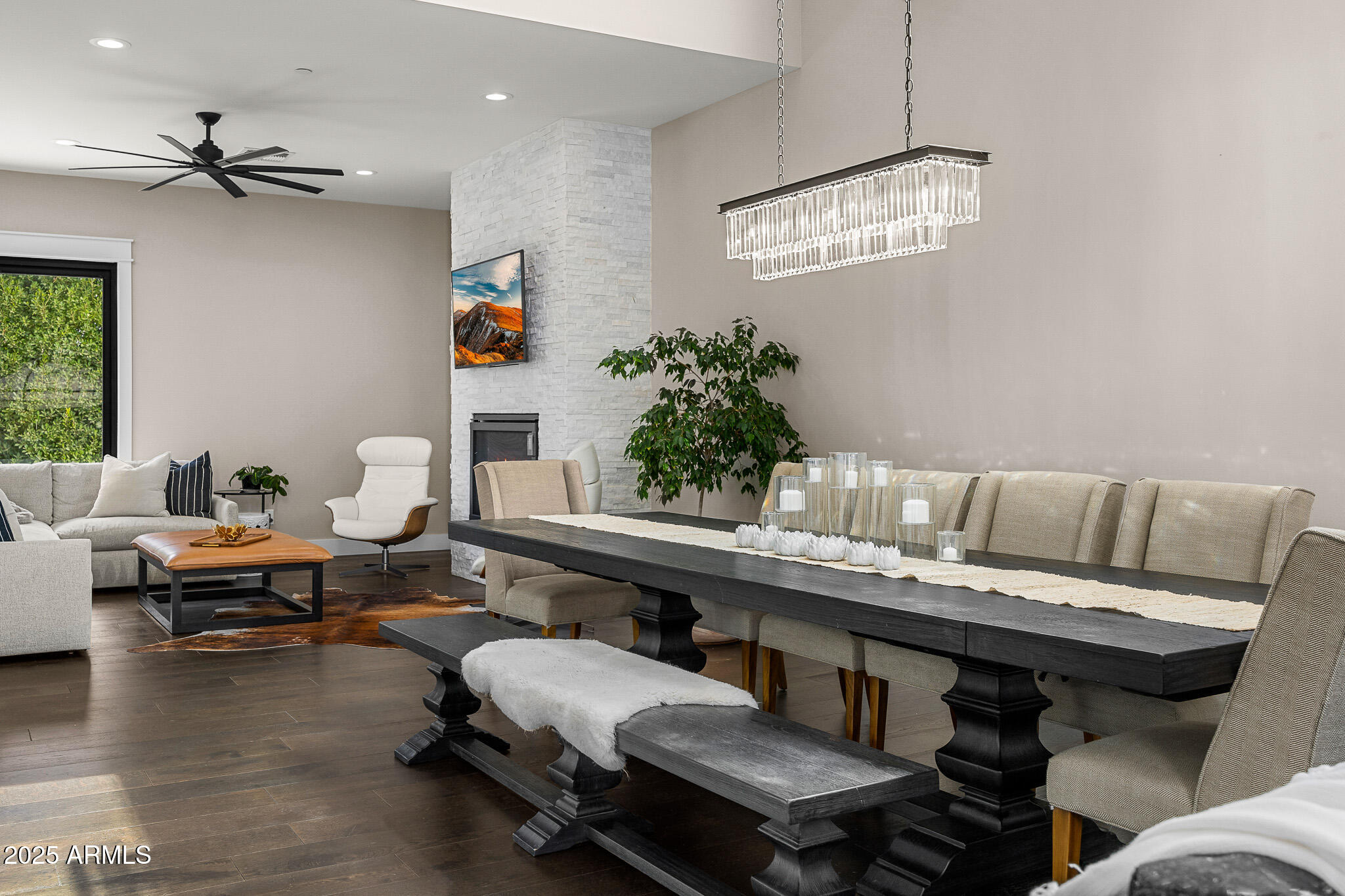 ARGYLE CIRCLE - Residential