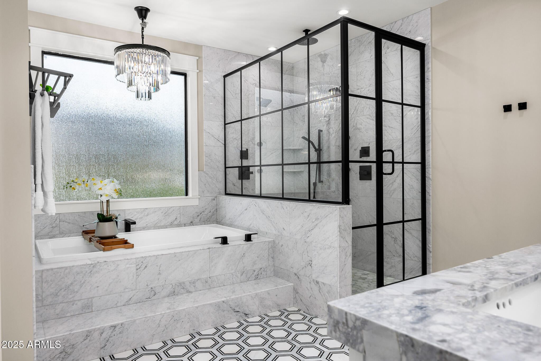 ARGYLE CIRCLE - Residential