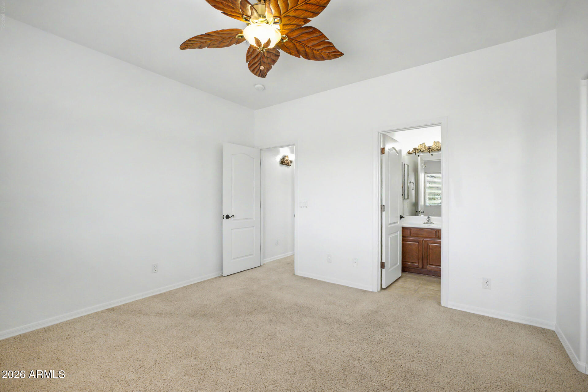 WYNDHAM VILLAGE - Residential
