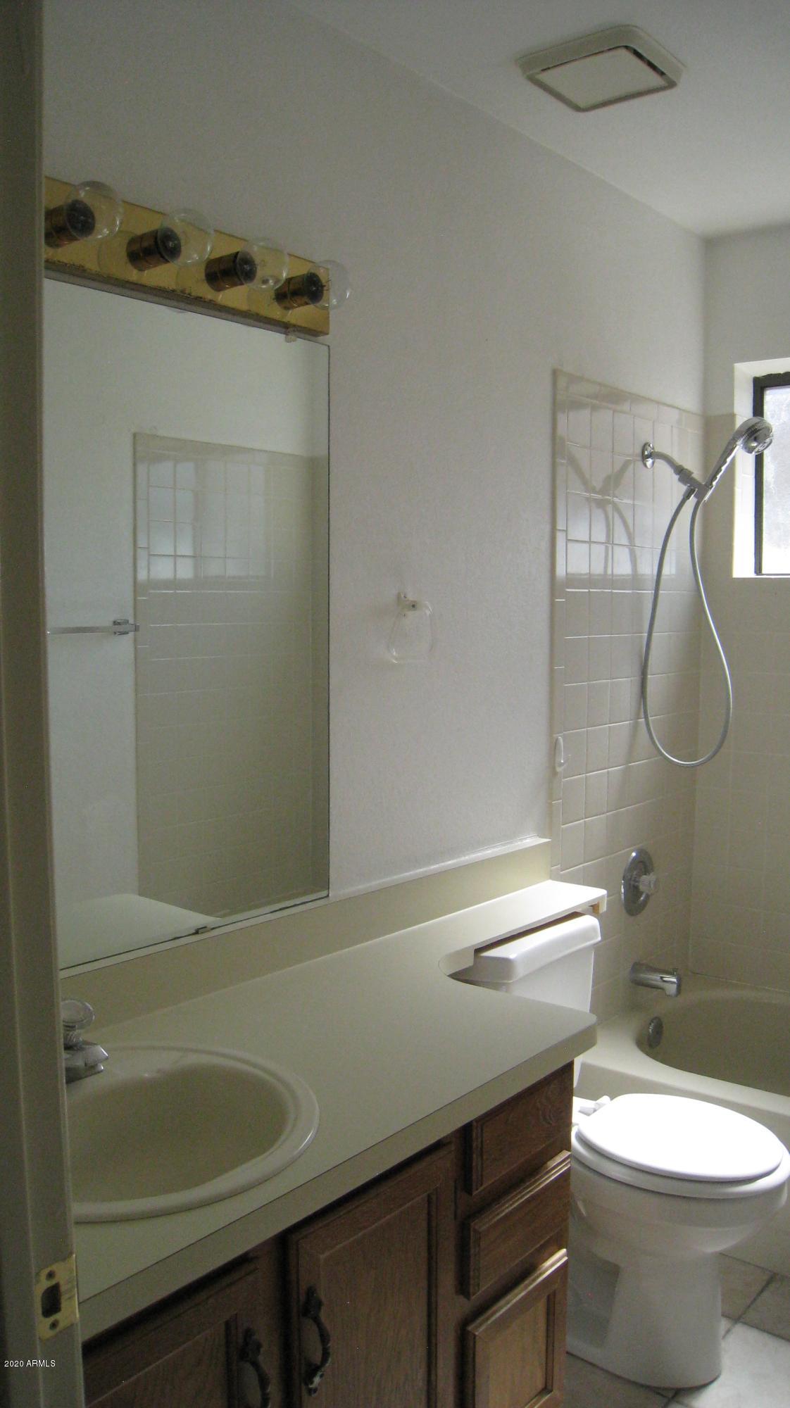 EAGLE RIDGE AMD - Residential Lease