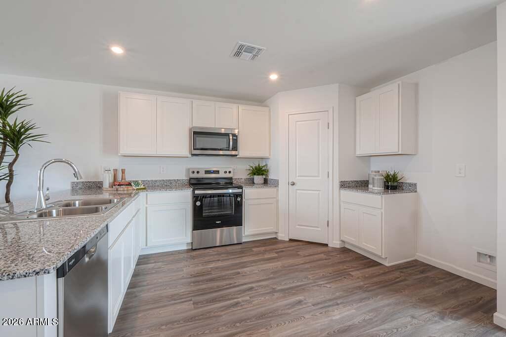 COOLIDGE GATEWAY III - Residential