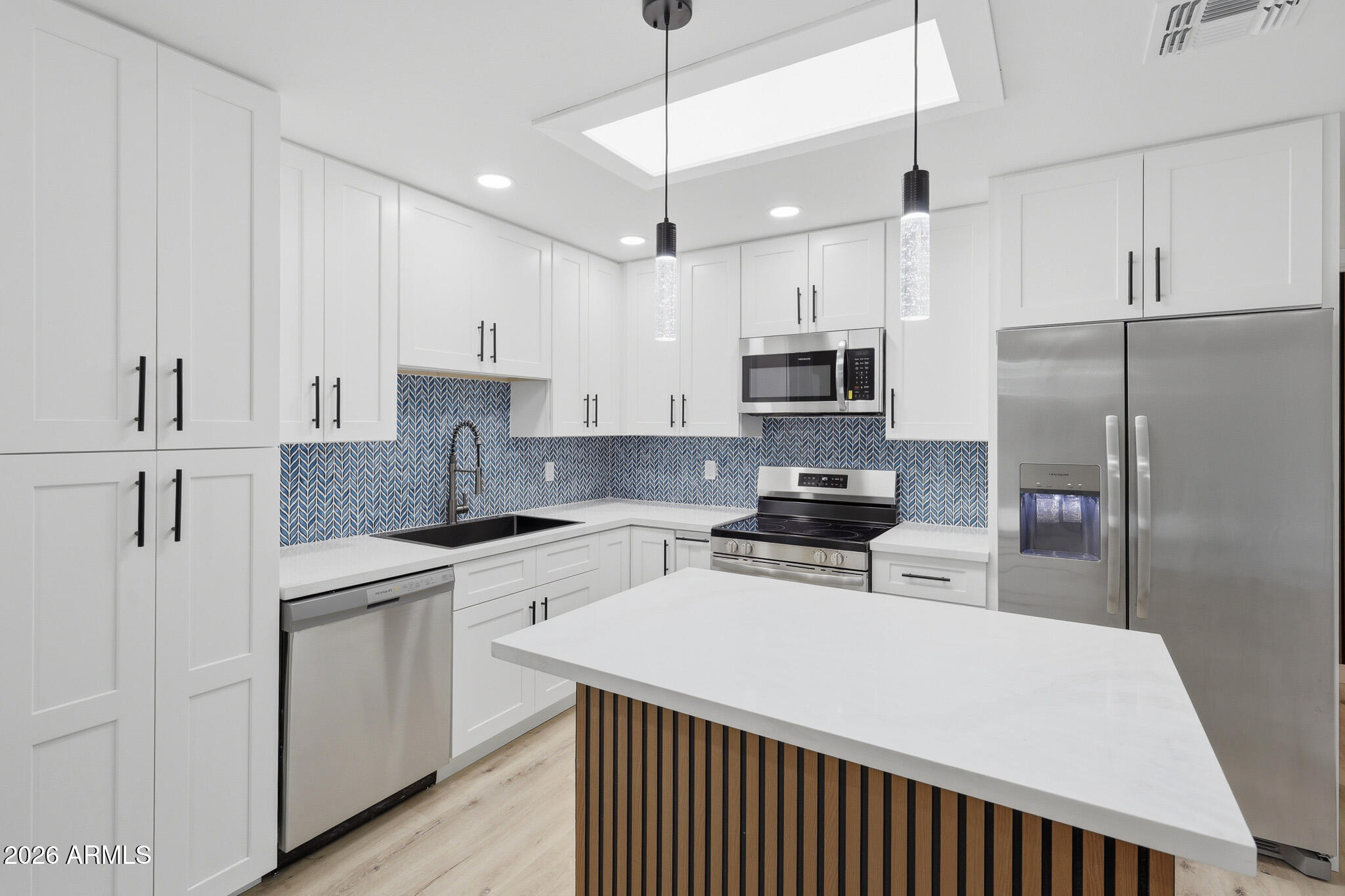 WEDGEWOOD PARK 6 - Residential