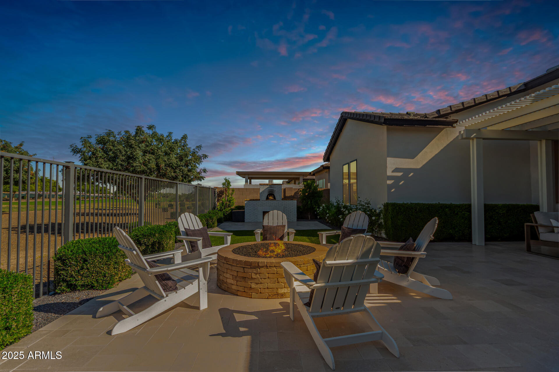 STERLING GROVE - Residential
