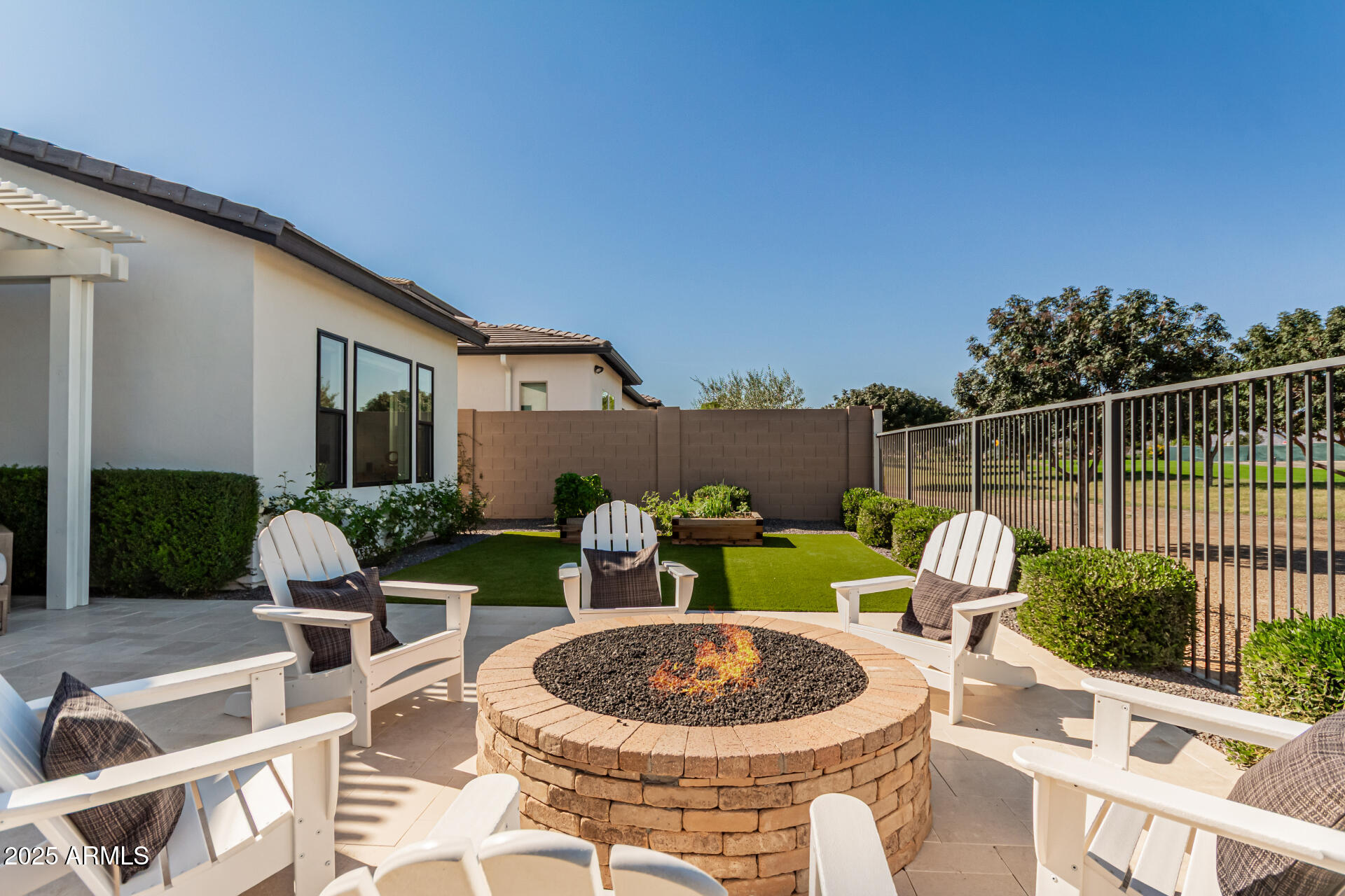STERLING GROVE - Residential