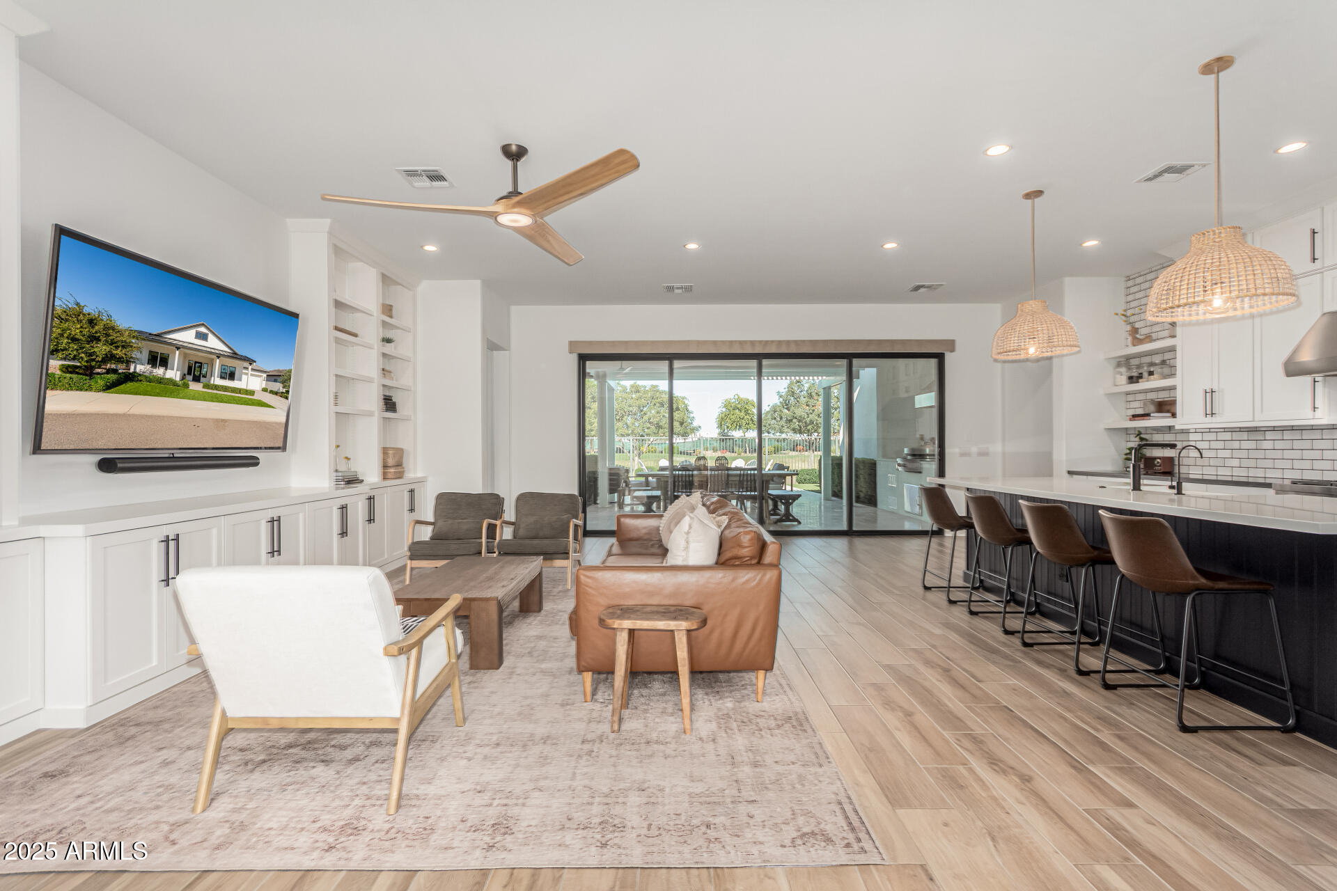 STERLING GROVE - Residential