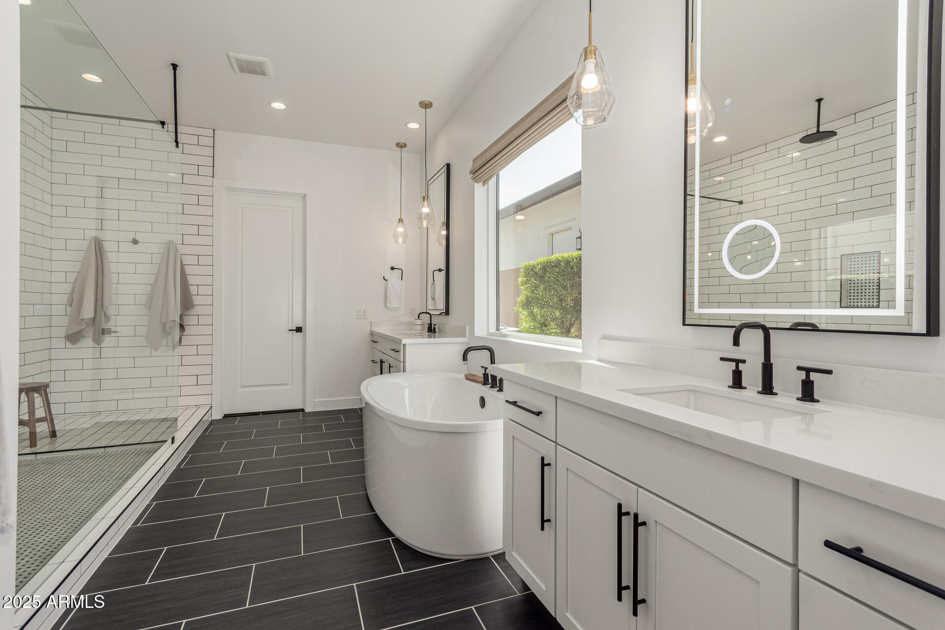 STERLING GROVE - Residential