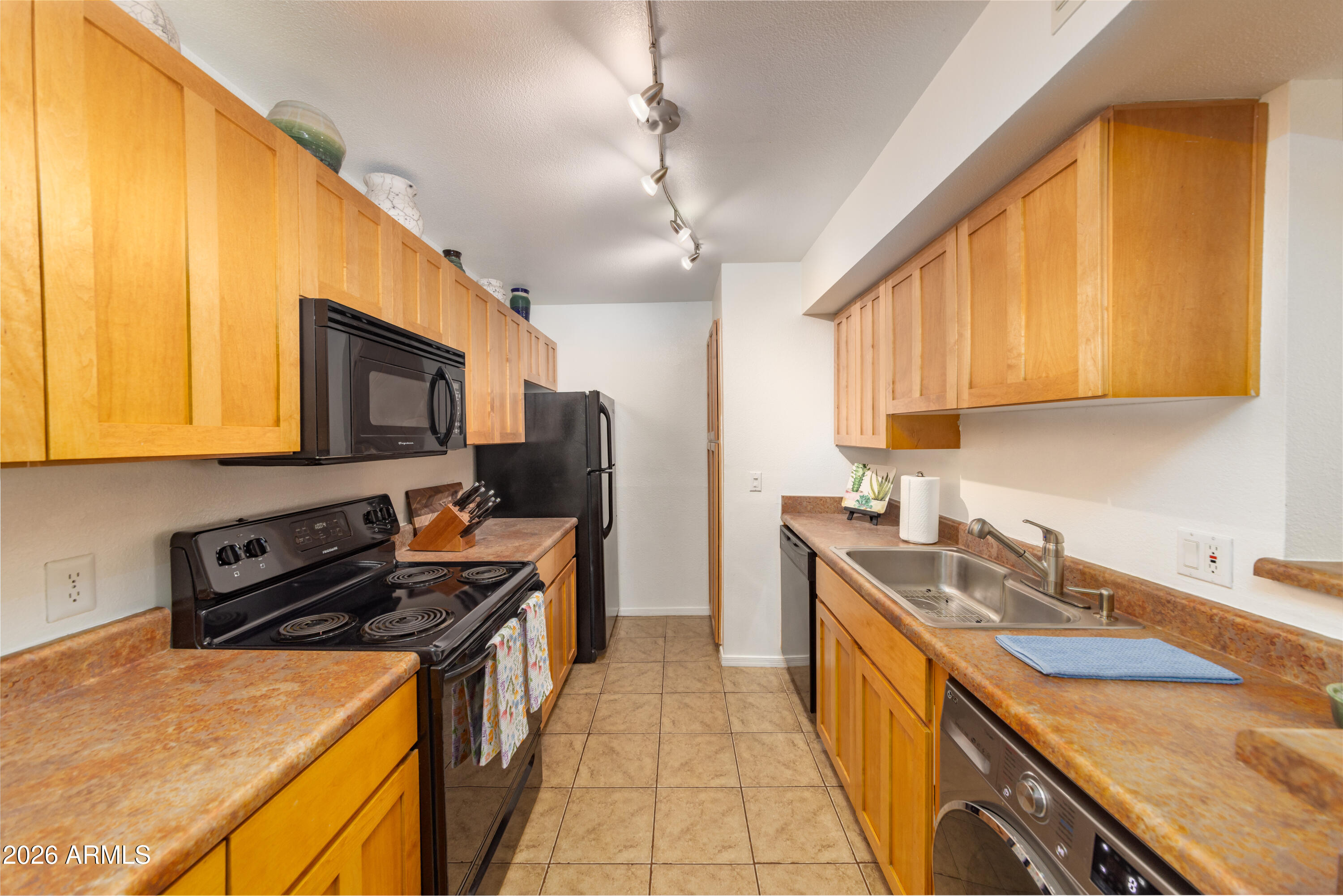 The Arbors Condominiums - Residential