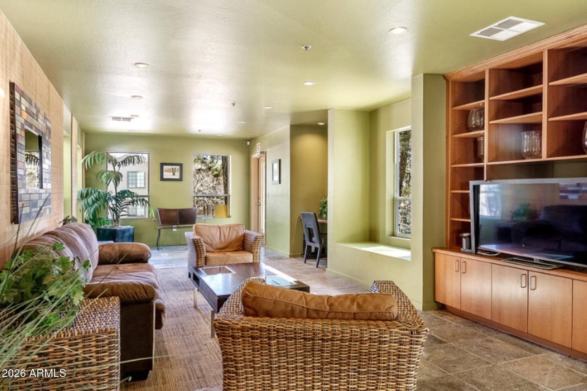 The Arbors Condominiums - Residential