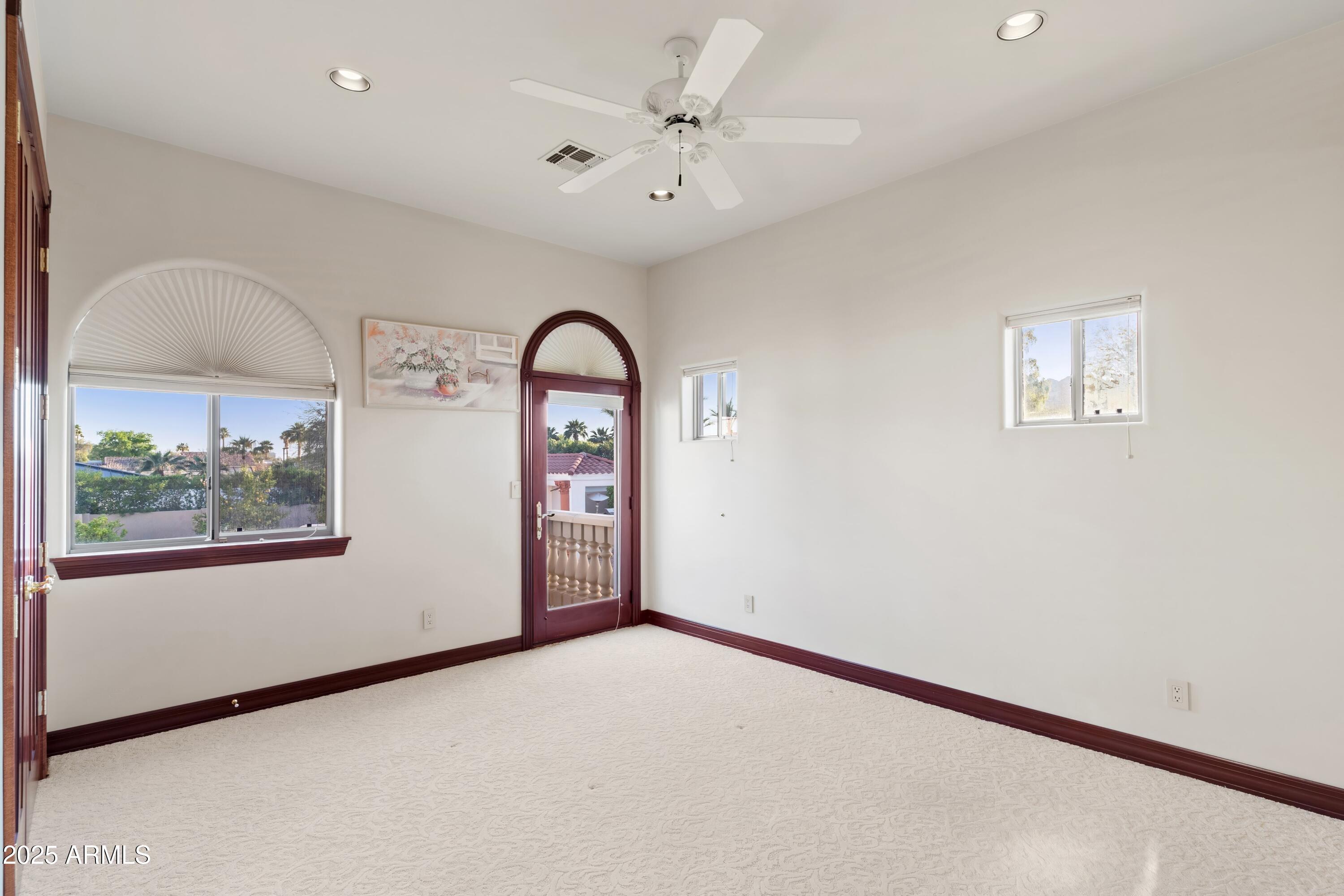 Paradise Valley - Residential