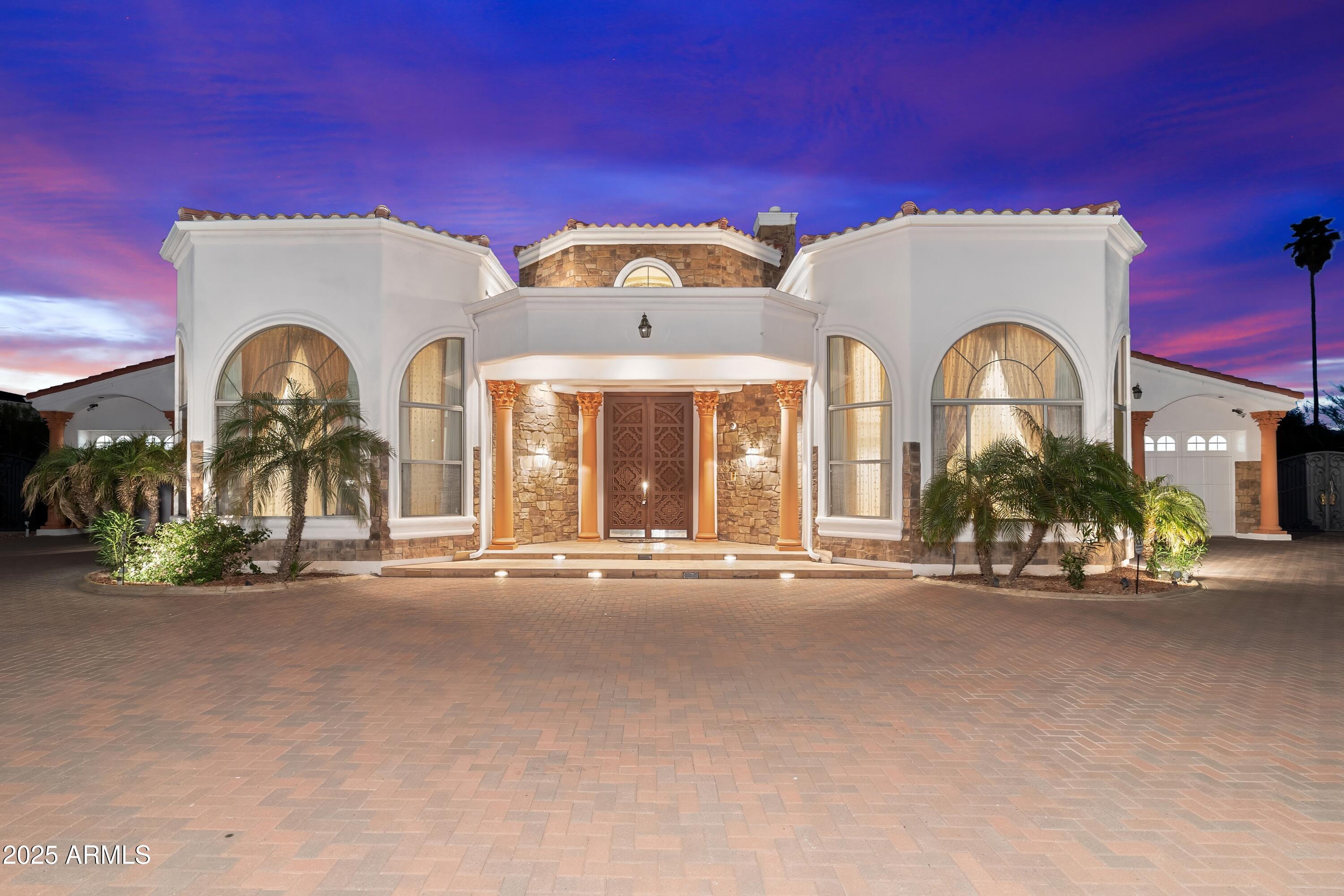Paradise Valley - Residential