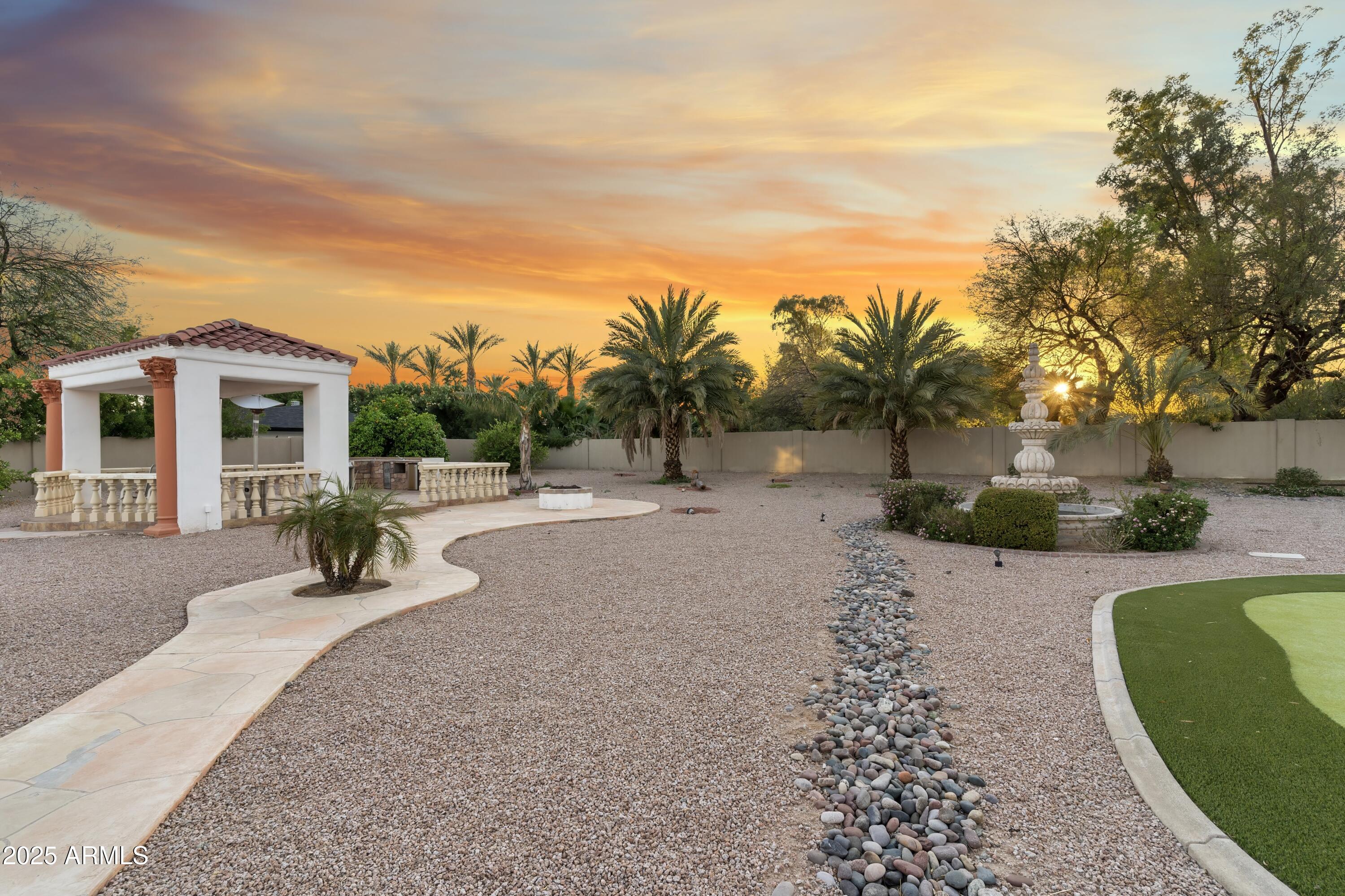 Paradise Valley - Residential