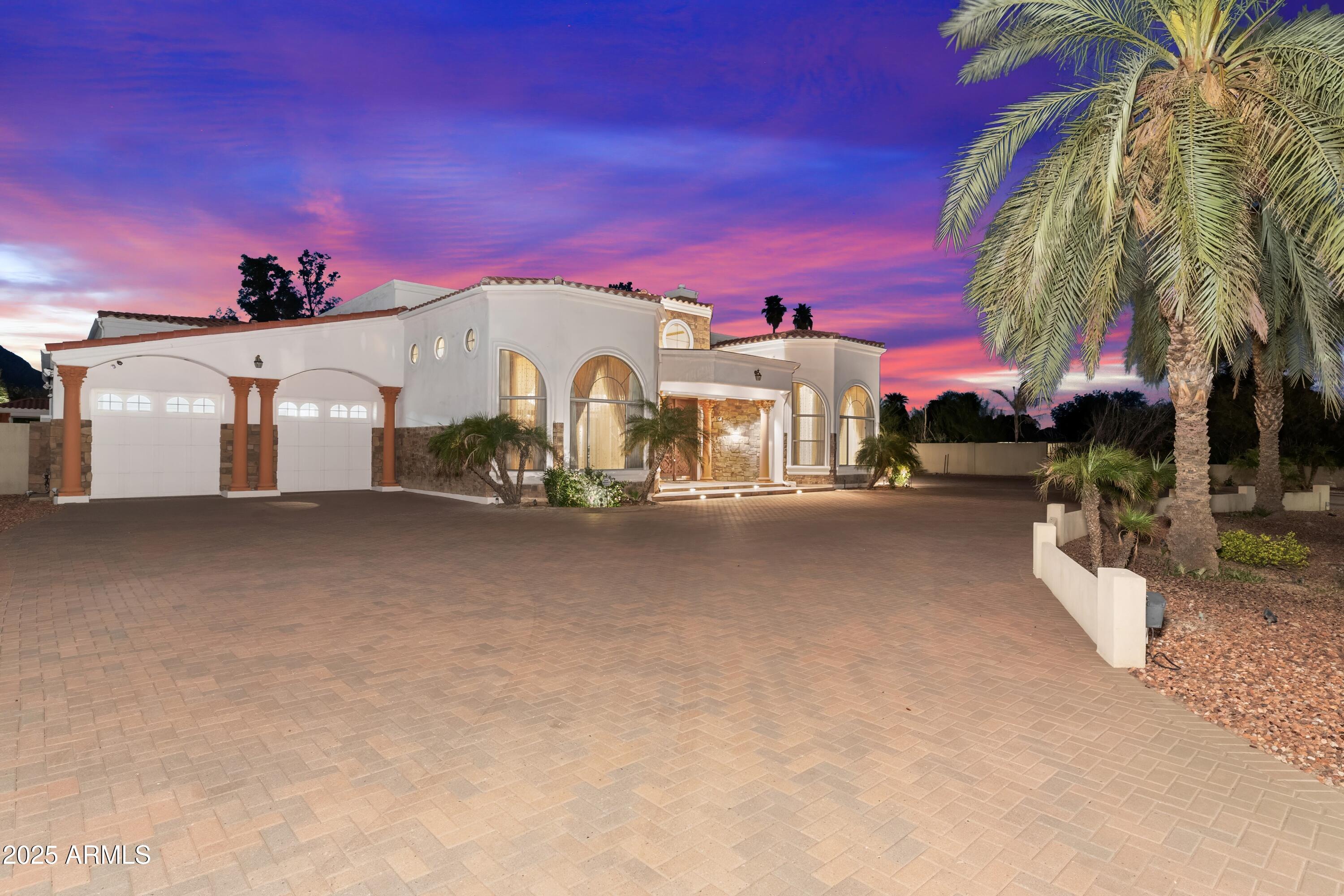 Paradise Valley - Residential